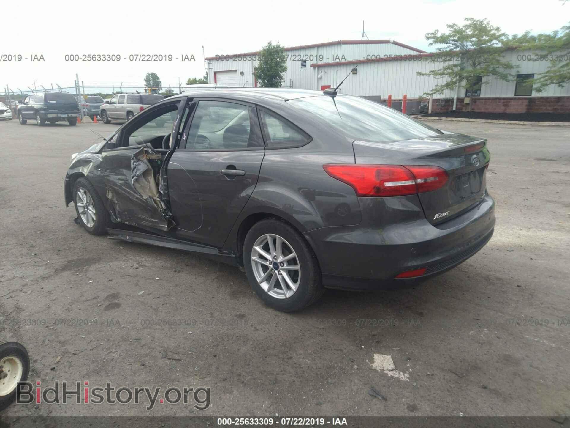 2016 FORD FOCUS - VIN: 1FADP3F27GL404273 - Photo 3