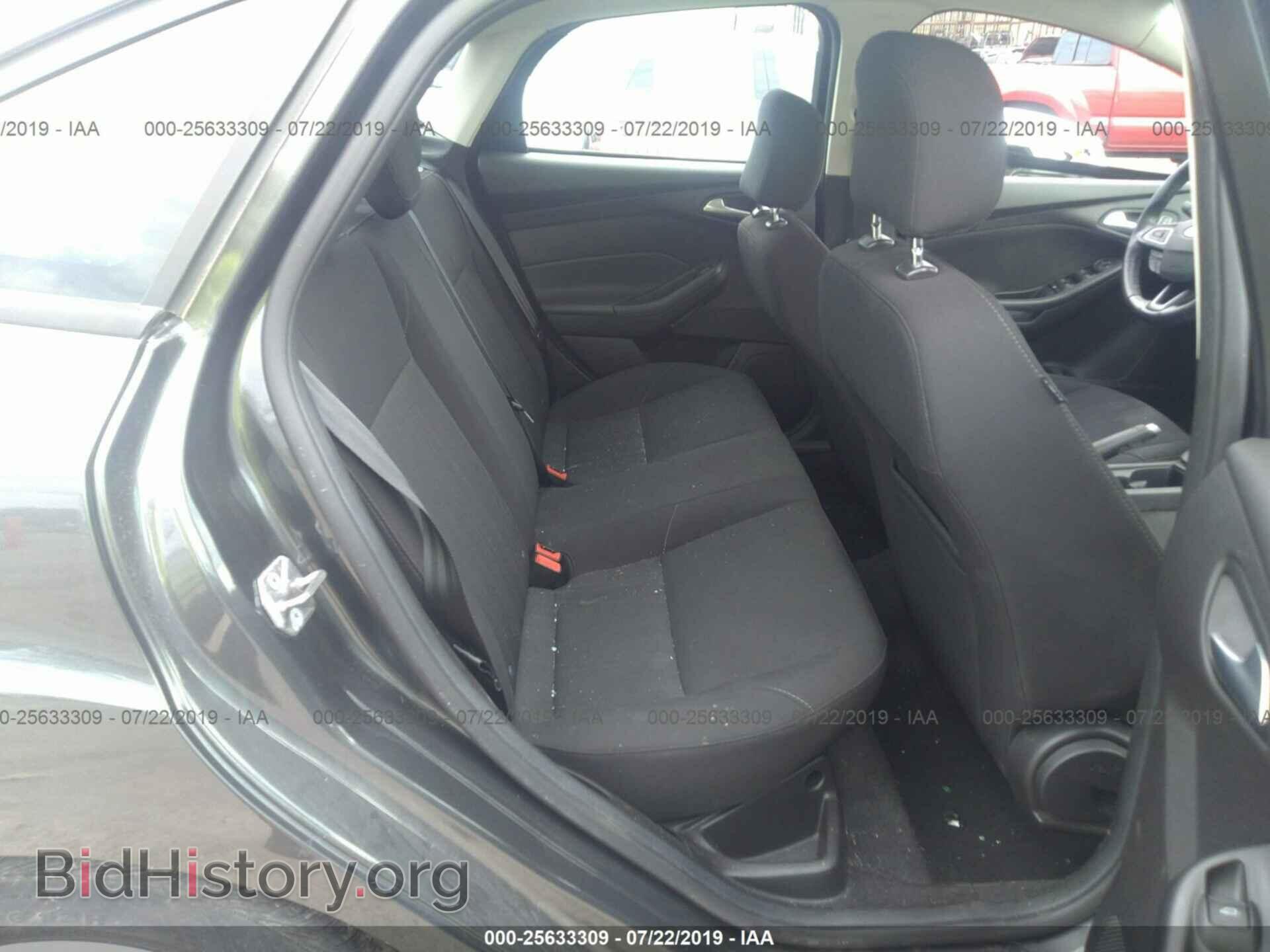 2016 FORD FOCUS - VIN: 1FADP3F27GL404273 - Photo 8