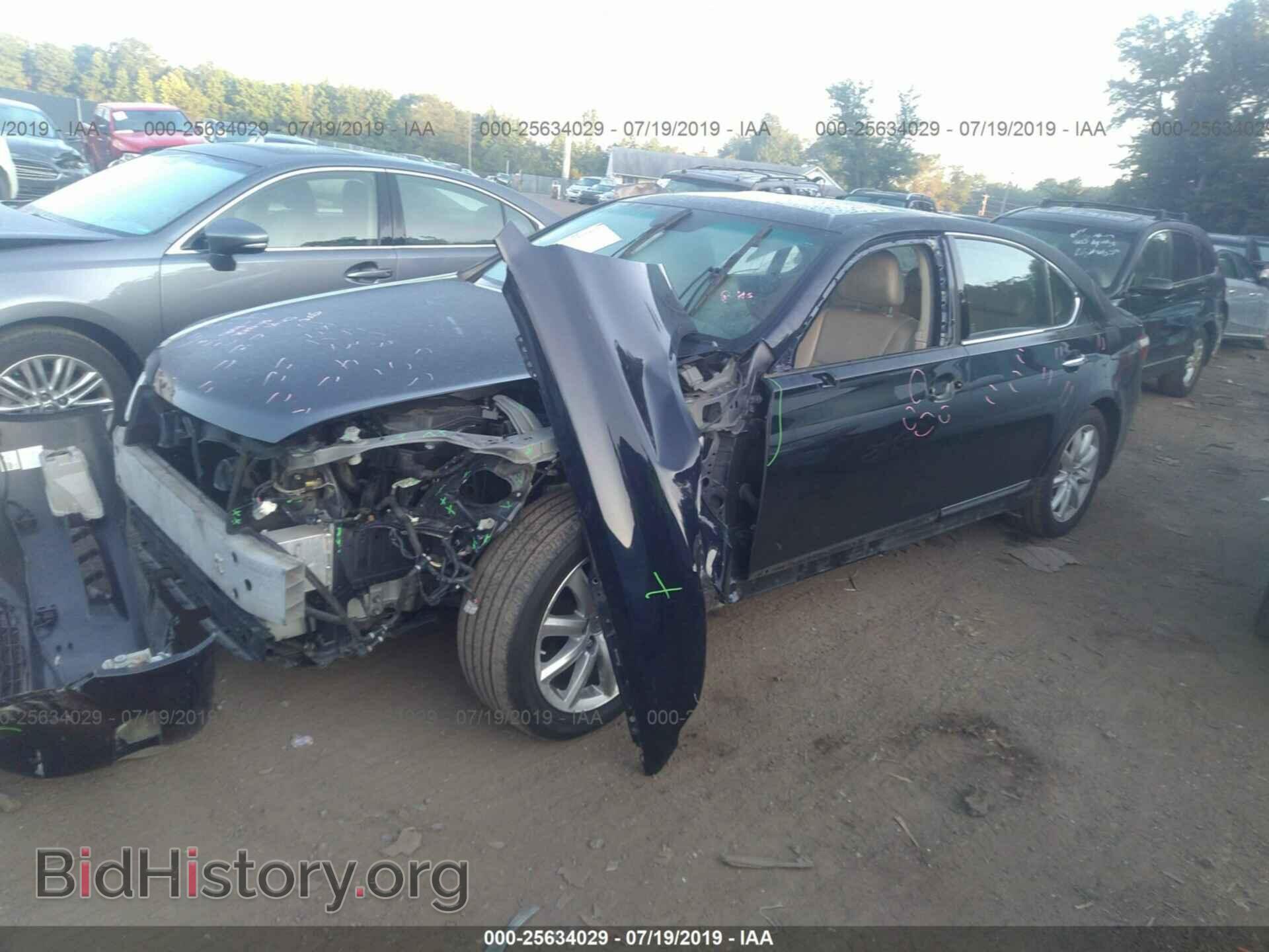 2007 LEXUS LS - VIN: JTHGL46F975011017 - Photo 2
