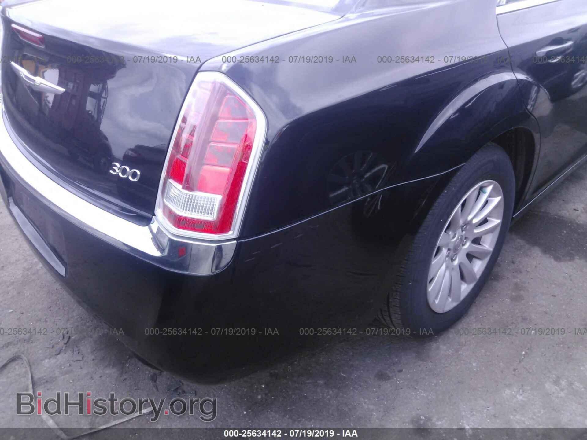 2013 CHRYSLER 300 - VIN: 2C3CCAAG6DH590023 - Фото 6