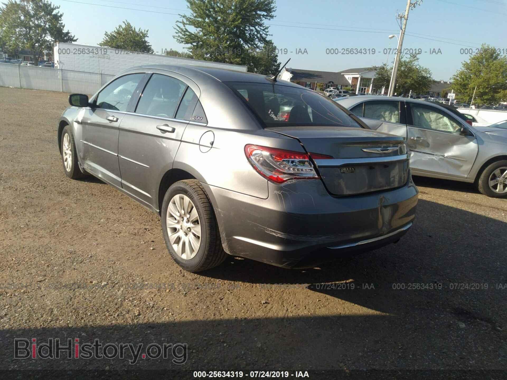 2012 CHRYSLER 200 - VIN: 1C3CCBAB5CN318031 - Photo 3