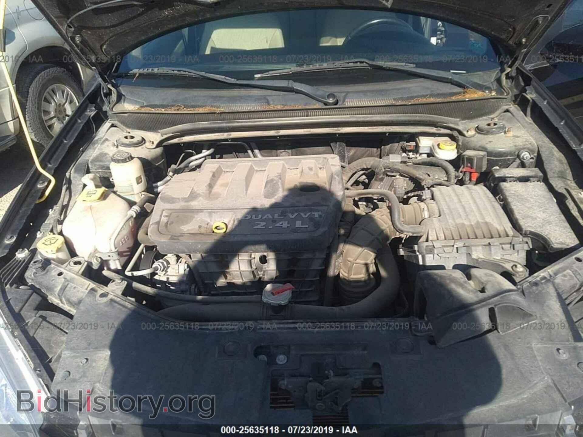 2013 CHRYSLER 200 - VIN: 1C3CCBBB5DN597786 - Фото 10