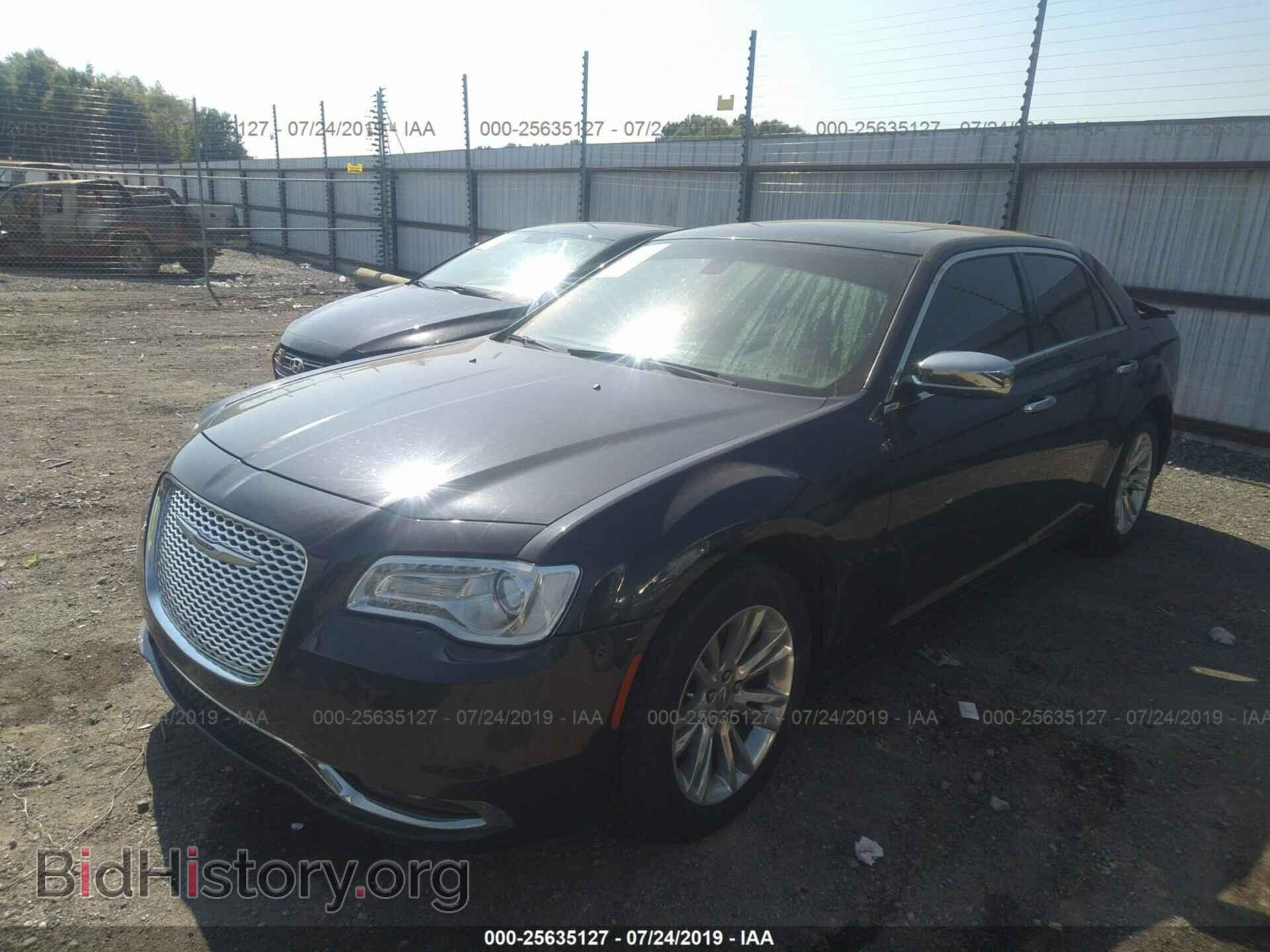 2016 CHRYSLER 300C - VIN: 2C3CCAEG4GH343520 - Фото 2