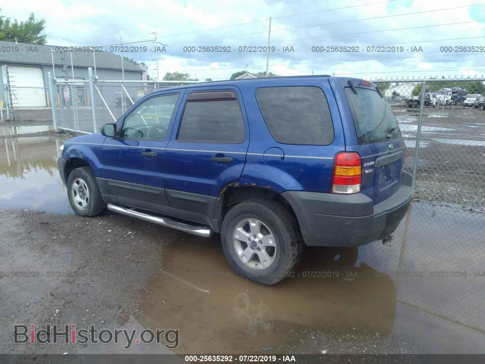 2005 FORD ESCAPE - VIN: 1FMYU92Z15KB08819 - Фото 3
