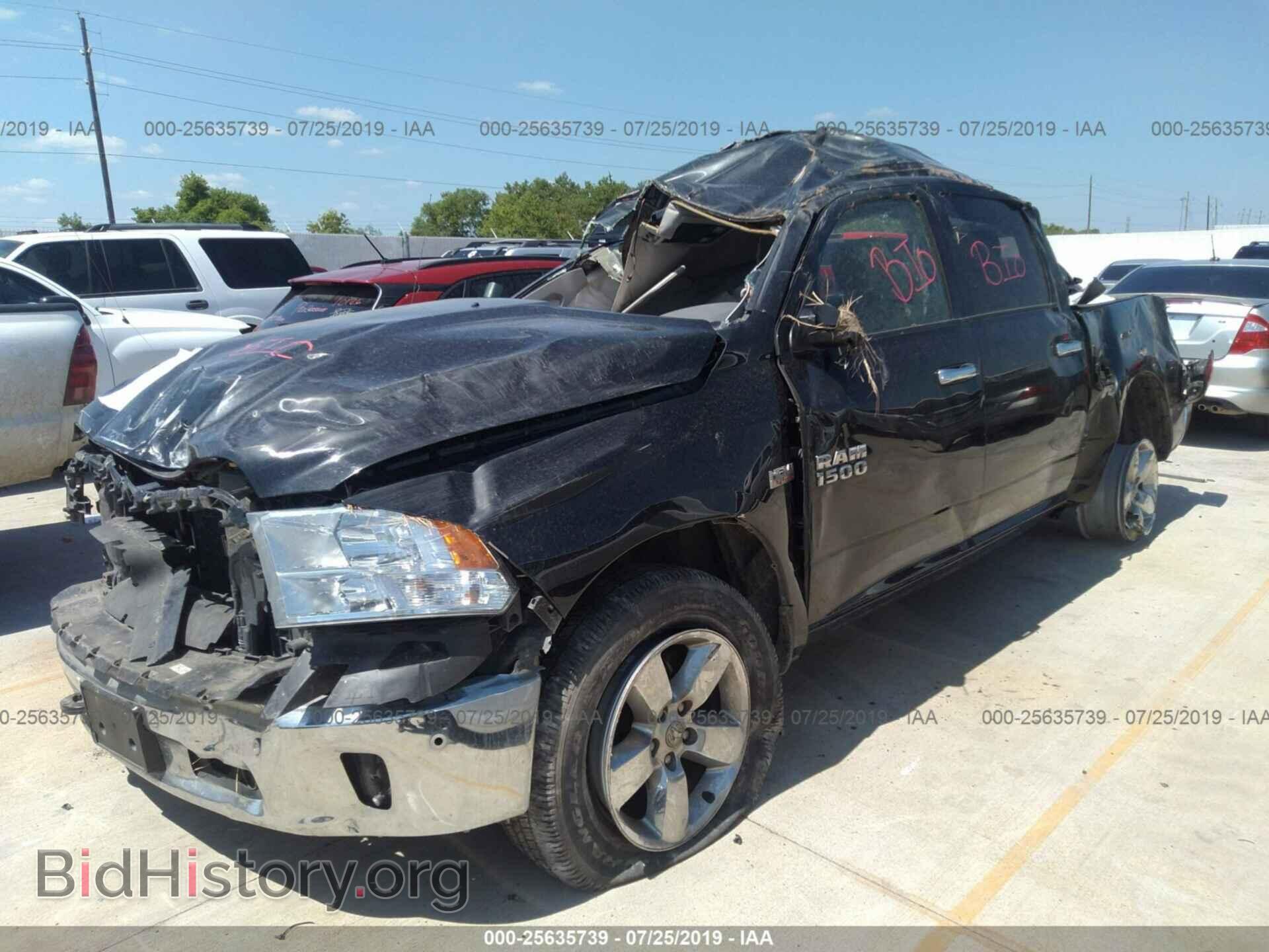 2017 RAM 1500 - VIN: 1C6RR7LT8HS654344 - Photo 2