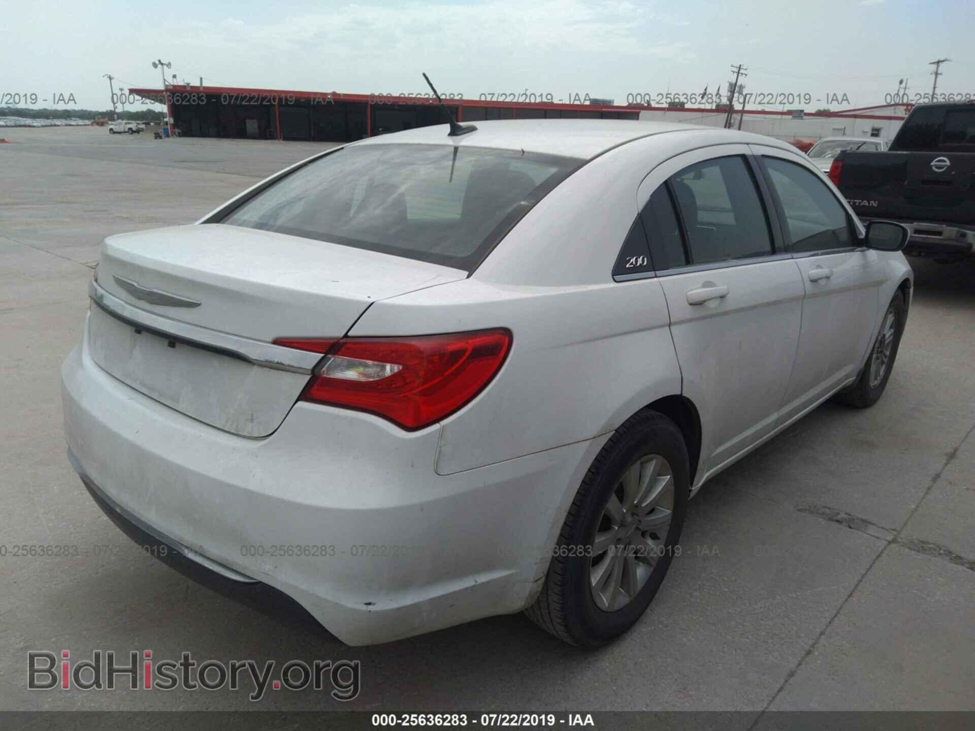 2014 CHRYSLER 200 - VIN: 1C3CCBAB8EN237298 - Фото 4