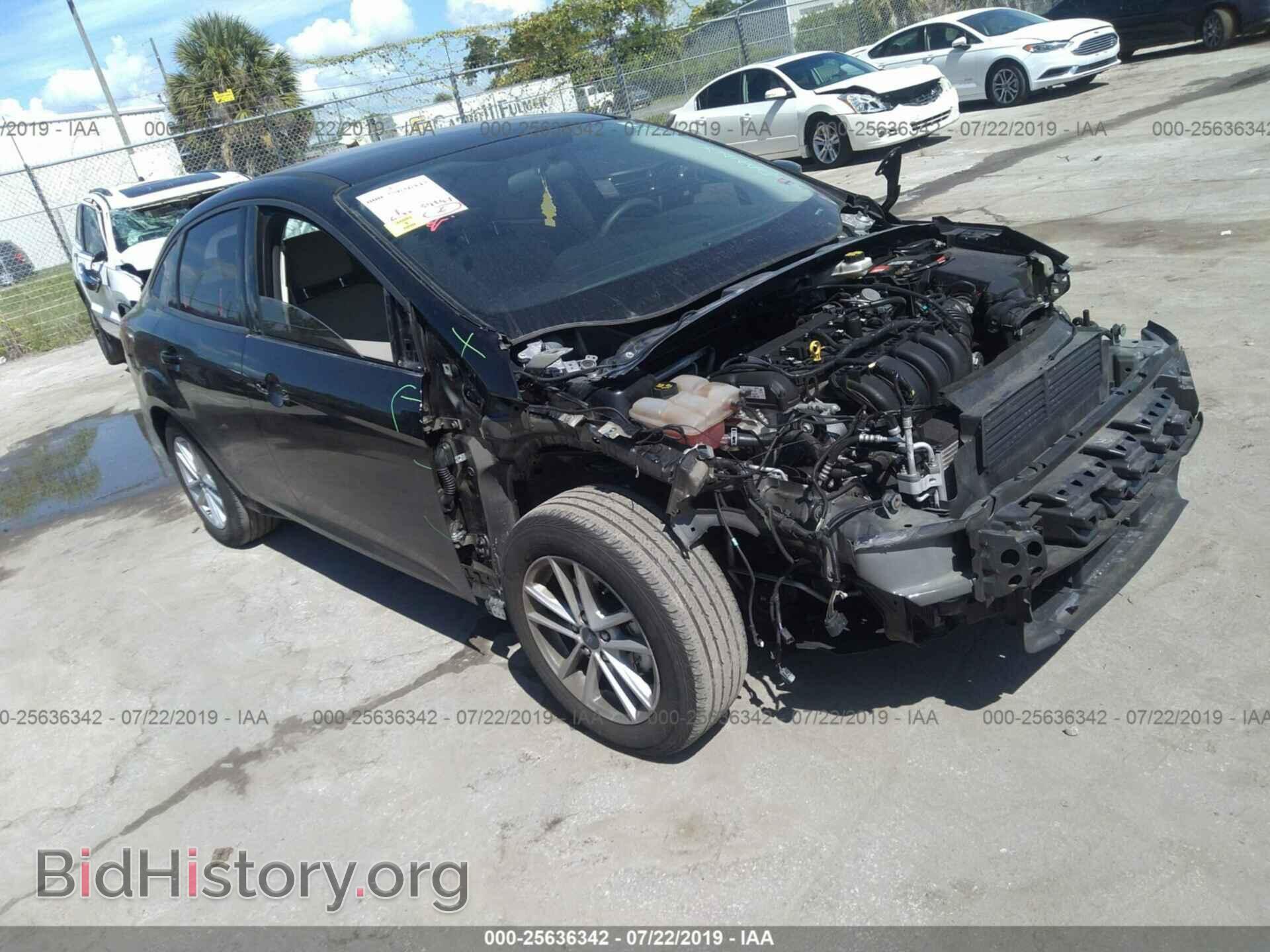 Photo 1FADP3F26HL323623 - FORD FOCUS 2017