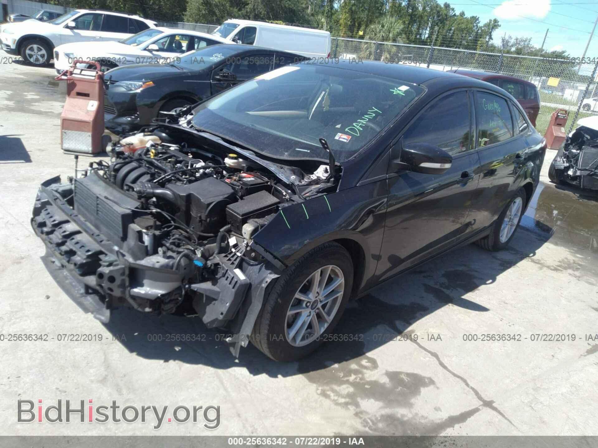 2017 FORD FOCUS - VIN: 1FADP3F26HL323623 - Photo 2