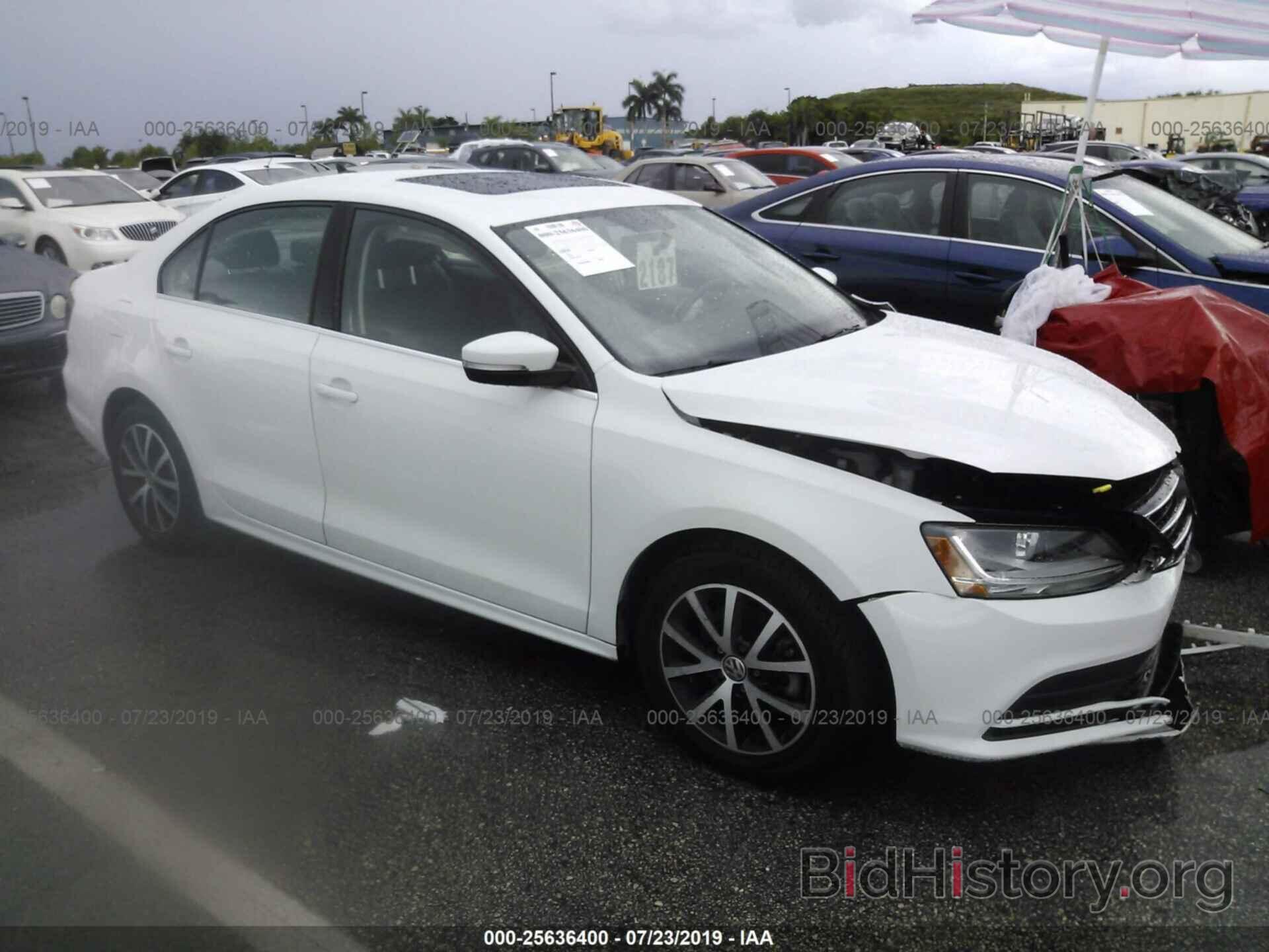 Photo 3VWDB7AJ9HM256896 - VOLKSWAGEN JETTA 2017