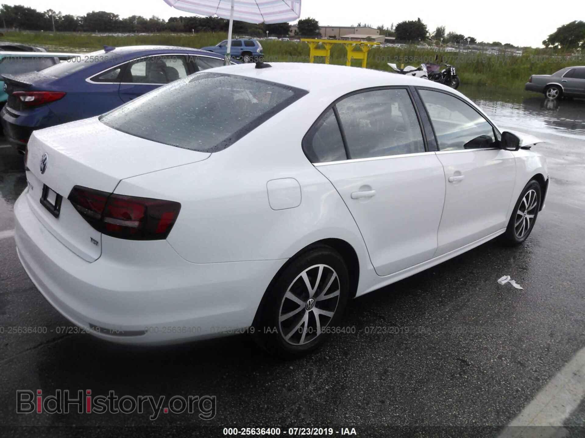 2017 VOLKSWAGEN JETTA - VIN: 3VWDB7AJ9HM256896 - Фото 4