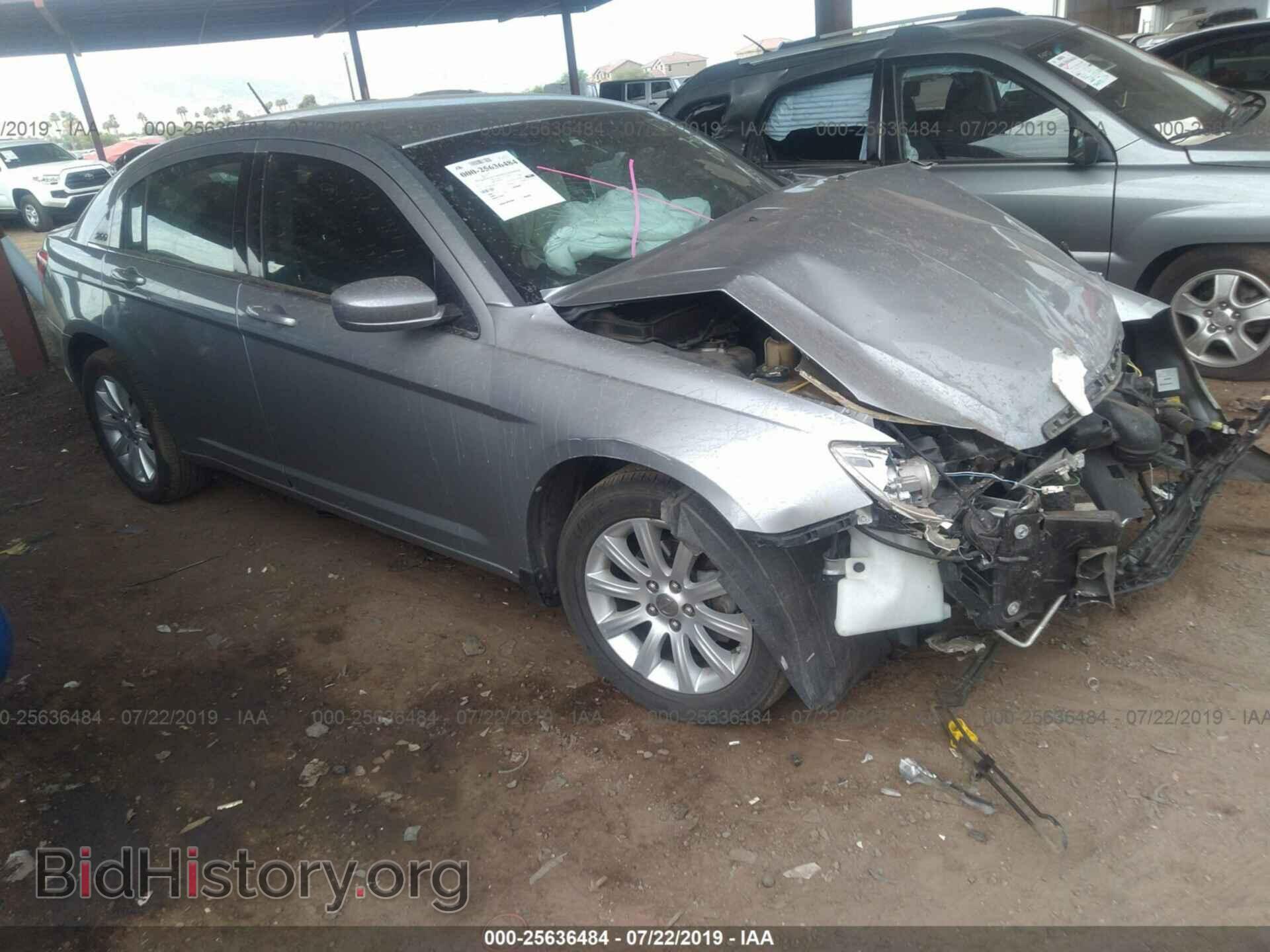 Фотография 1C3CCBBG8DN703370 - CHRYSLER 200 2013