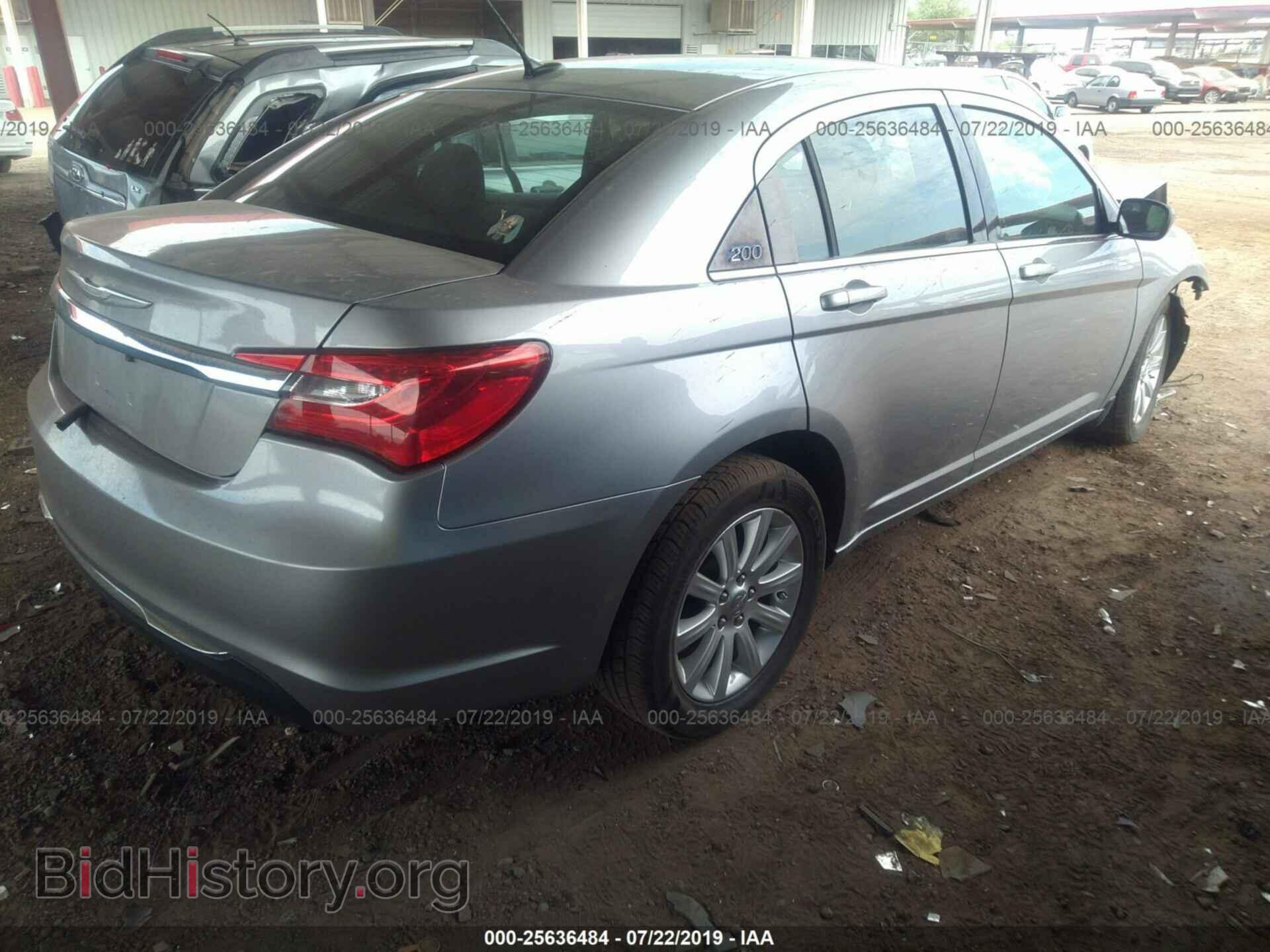 2013 CHRYSLER 200 - VIN: 1C3CCBBG8DN703370 - Фото 4