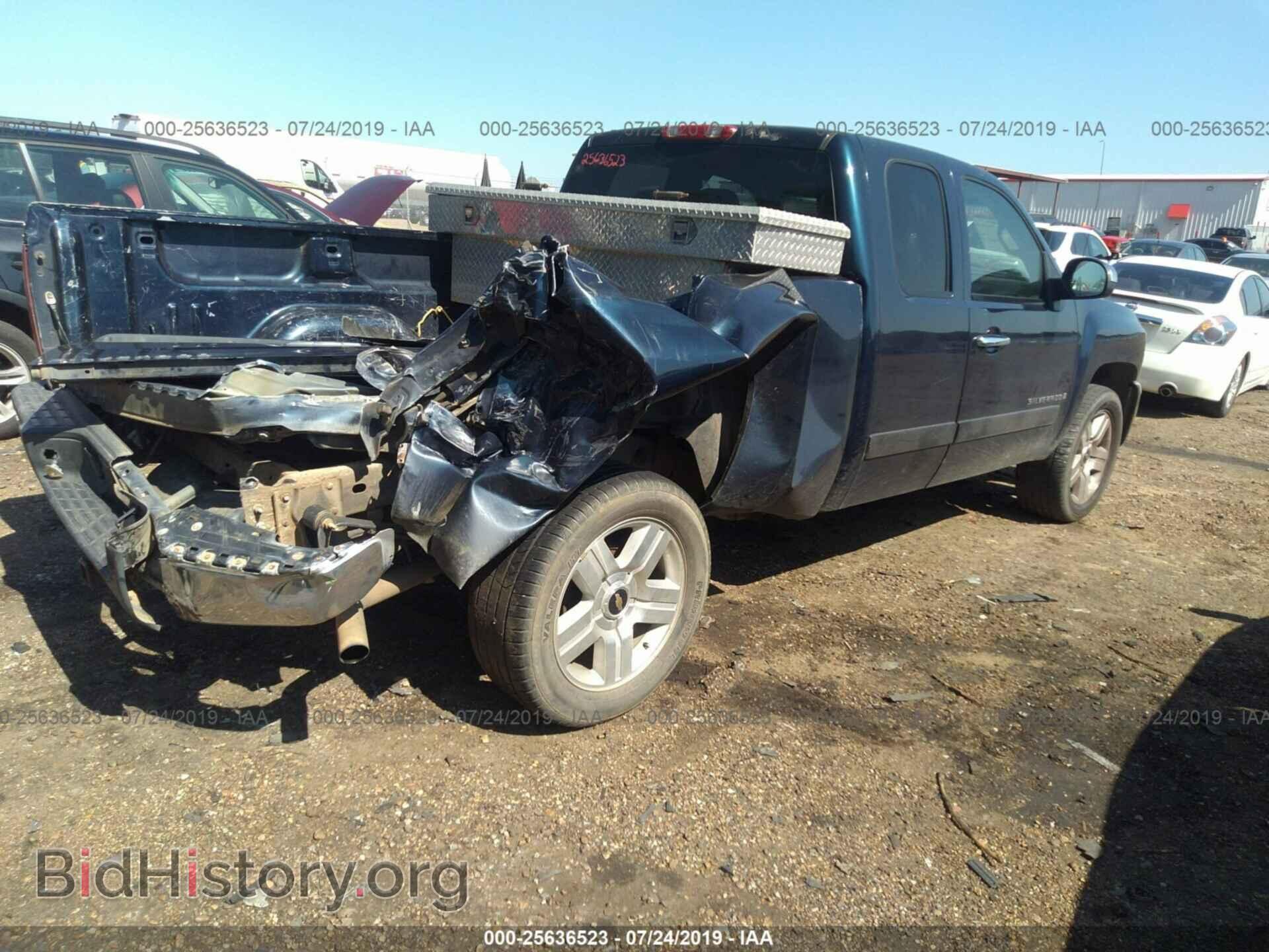 2008 CHEVROLET SILVERADO - VIN: 2GCEC19J881296223 - Фото 4