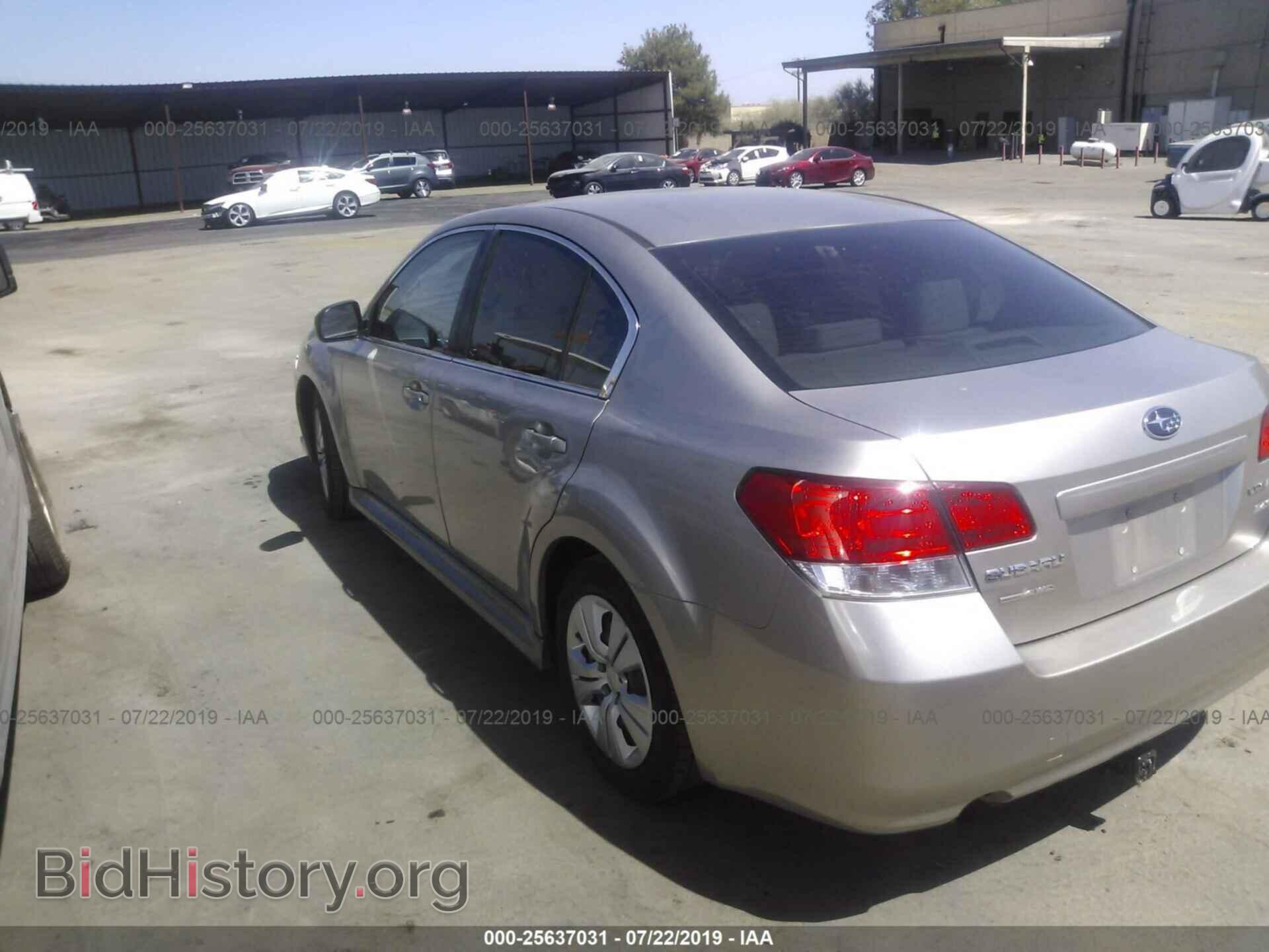 2014 SUBARU LEGACY - VIN: 4S3BMBA66E3011120 - Фото 3