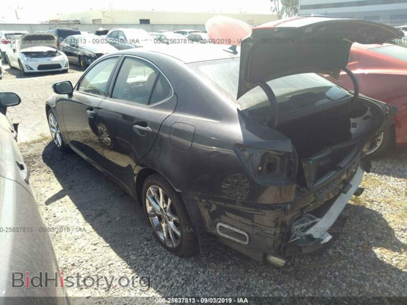2011 Lexus IS (VIN JTHBF5C28B5131067) — фото 3 из 10