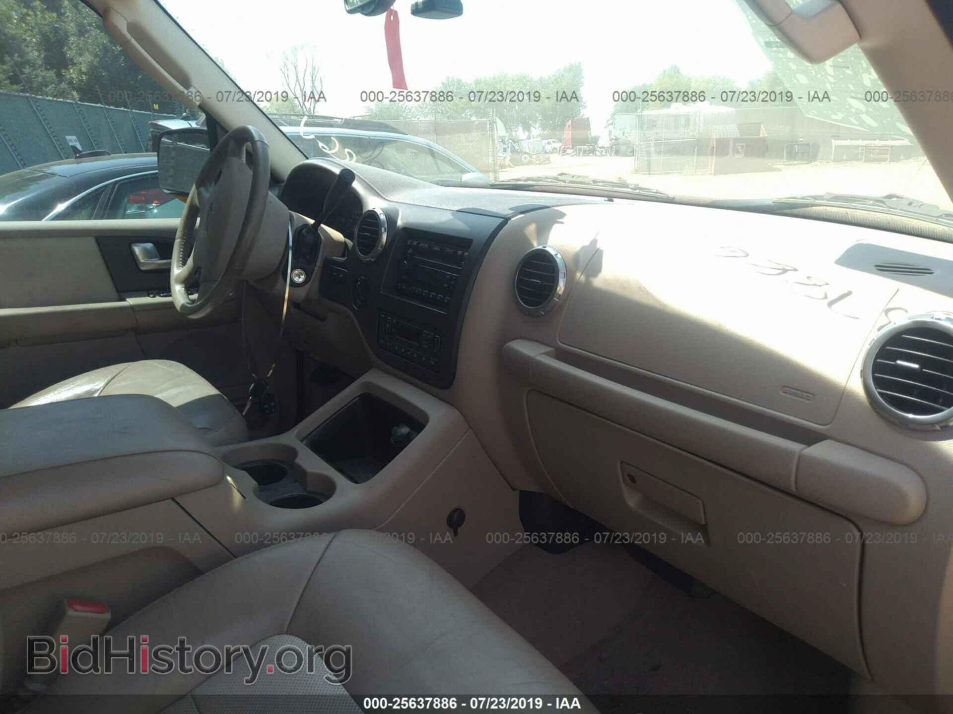 2004 FORD EXPEDITION - VIN: 1FMFU18L64LB26690 - Фото 5