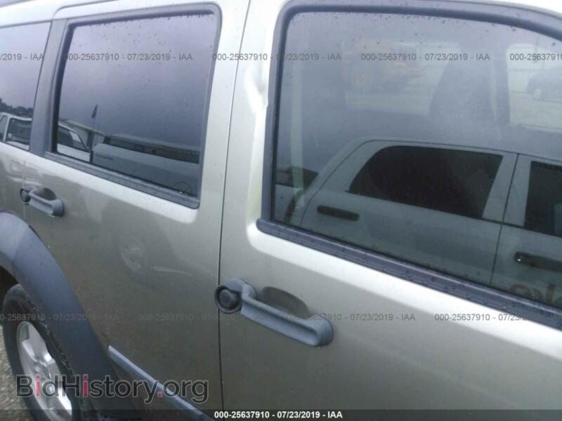 2007 Dodge NITRO (VIN 1D8GT28K17W551716) — фото 6 из 10
