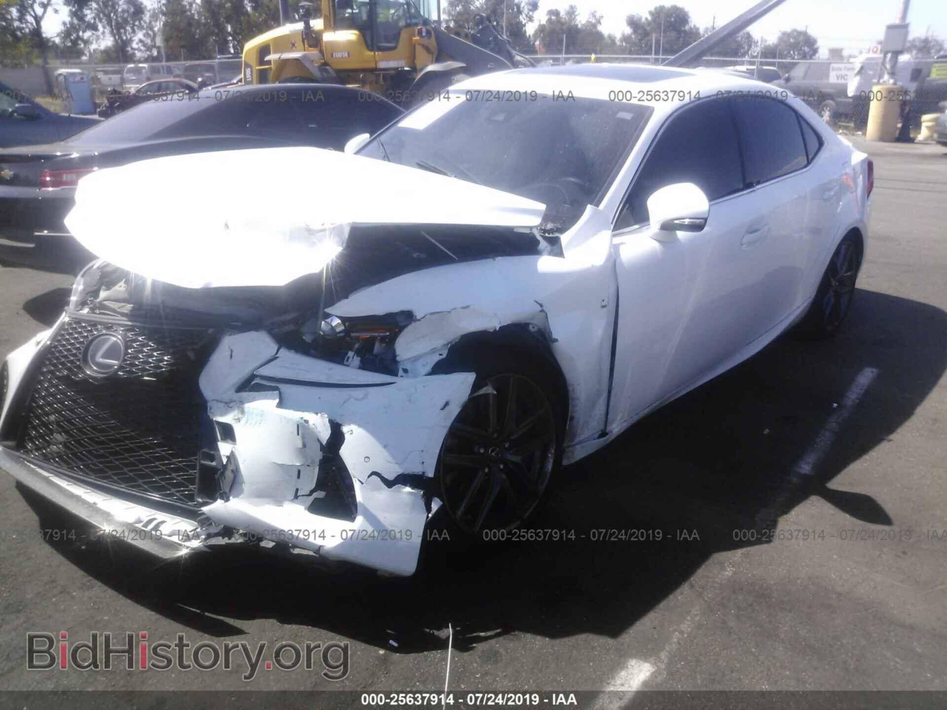 2018 LEXUS IS - VIN: JTHBA1D2XJ5070566 - Фото 2