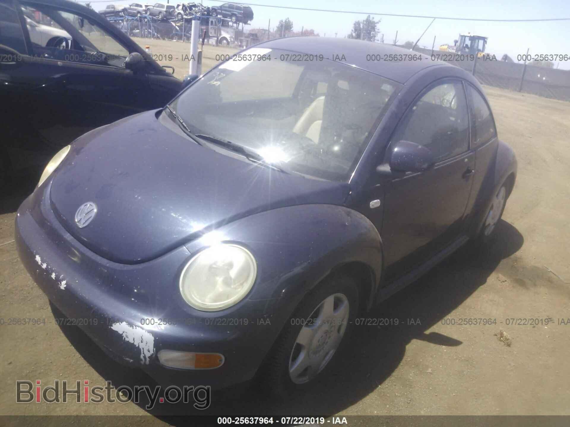 2000 VOLKSWAGEN NEW BEETLE - VIN: 3VWCC21C6YM424149 - Фото 2