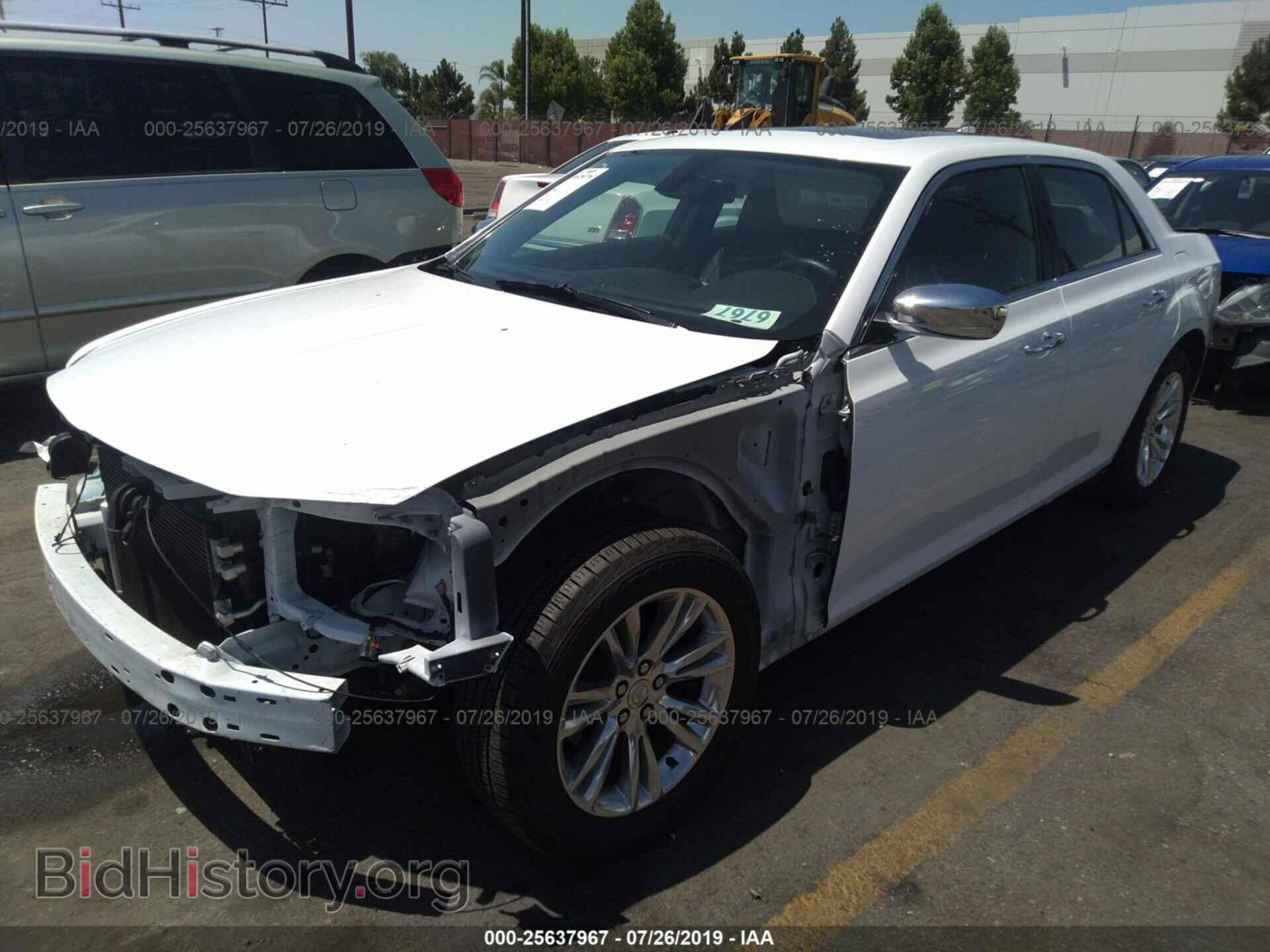 2016 CHRYSLER 300C - VIN: 2C3CCAEG7GH116581 - Фото 2