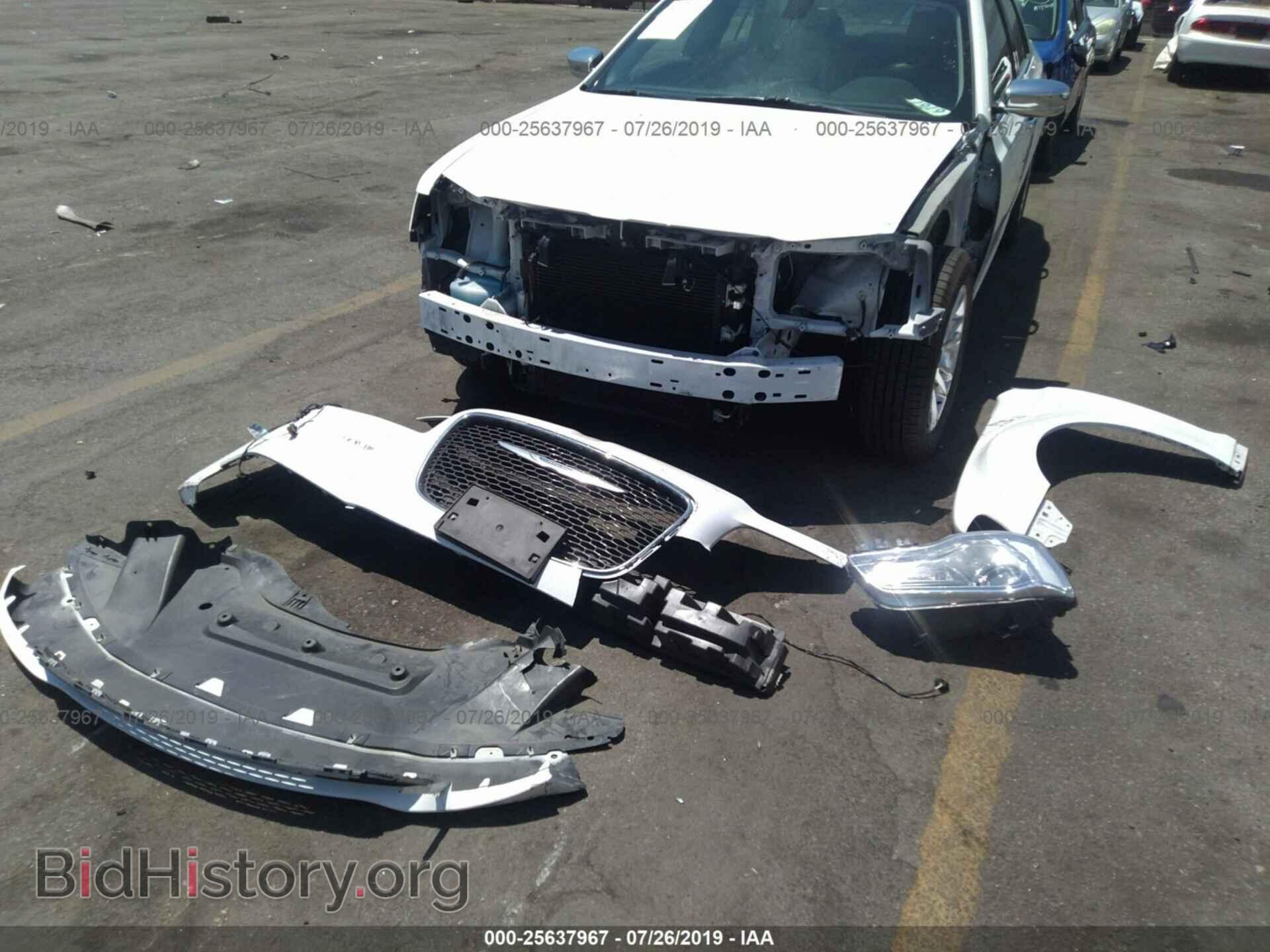 2016 CHRYSLER 300C - VIN: 2C3CCAEG7GH116581 - Фото 6