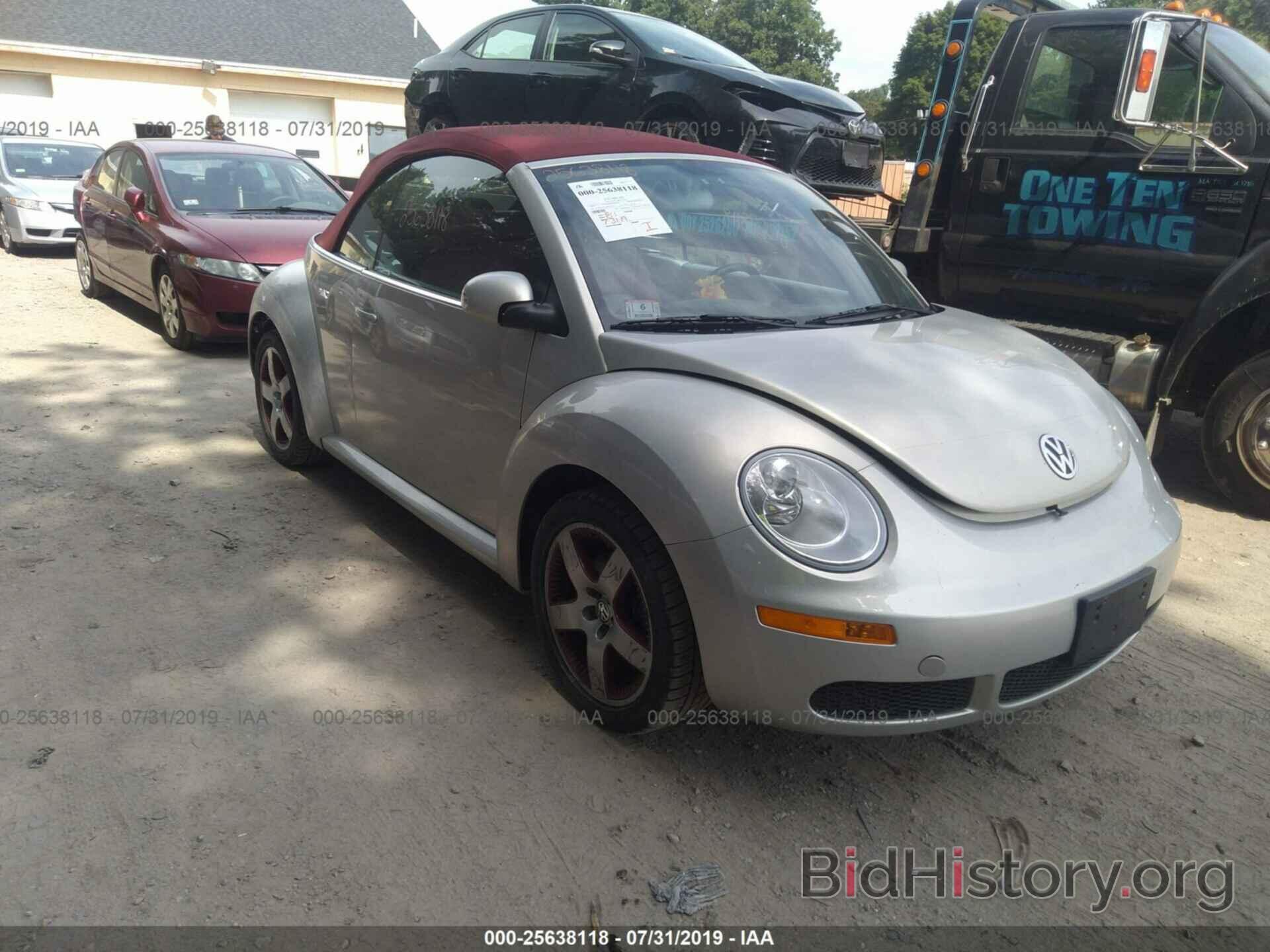 Photo 3VWSG31Y19M410954 - VOLKSWAGEN NEW BEETLE 2009