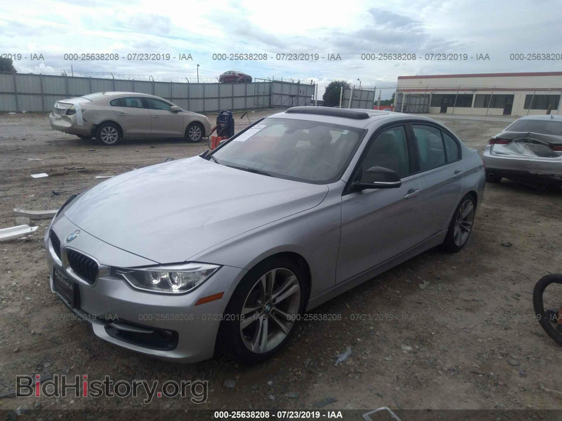 2012 BMW 328 - VIN: WBA3A5C50CF348006 - Фото 2