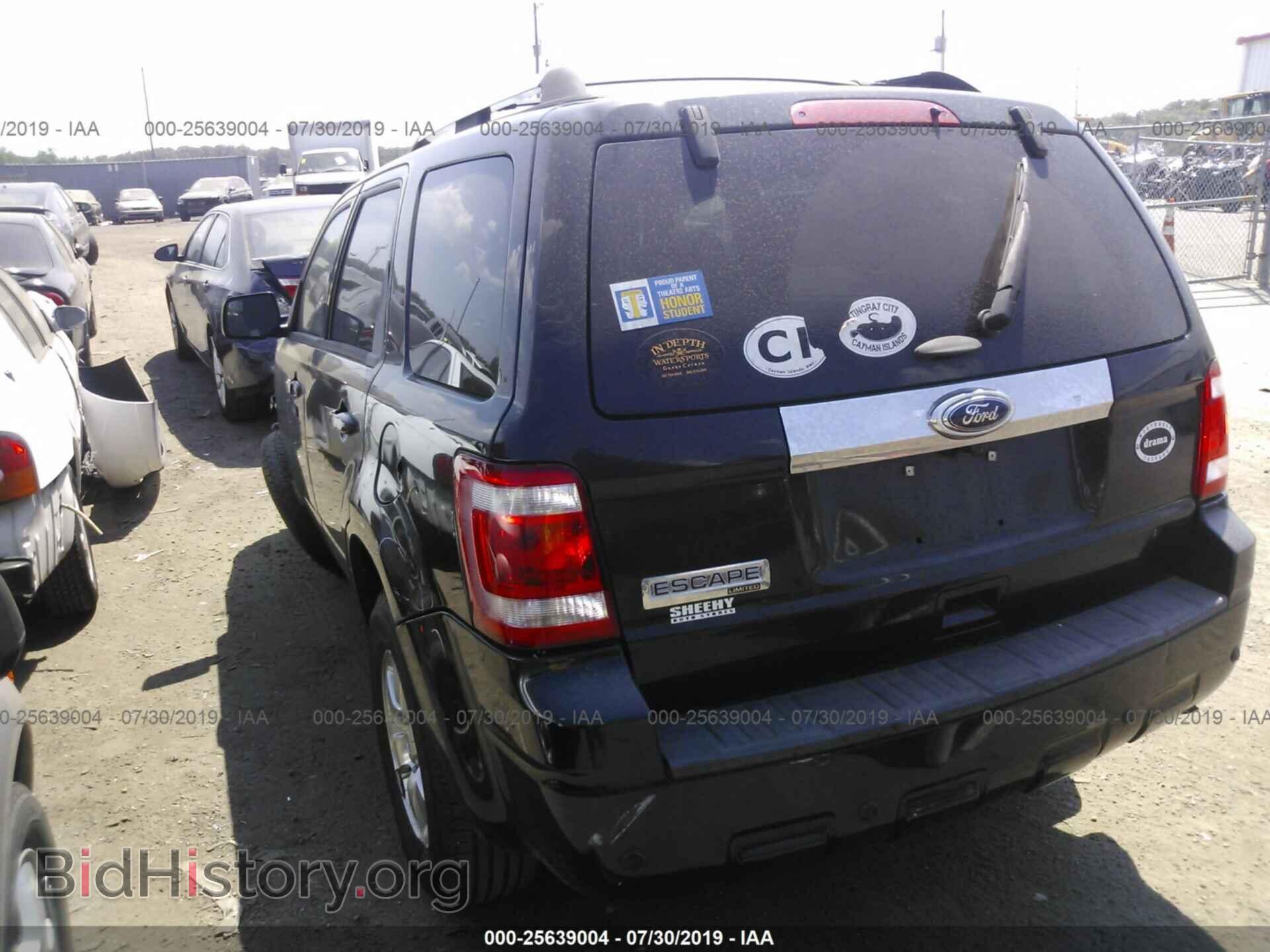 2011 FORD ESCAPE - VIN: 1FMCU9E73BKC01373 - Фото 3