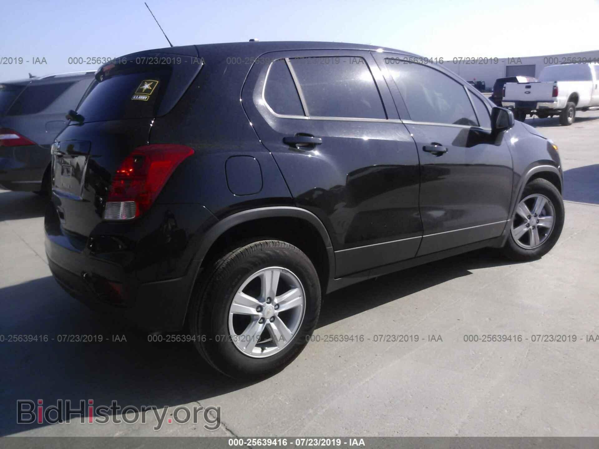 2019 CHEVROLET TRAX - VIN: 3GNCJKSB3KL213624 - Photo 4