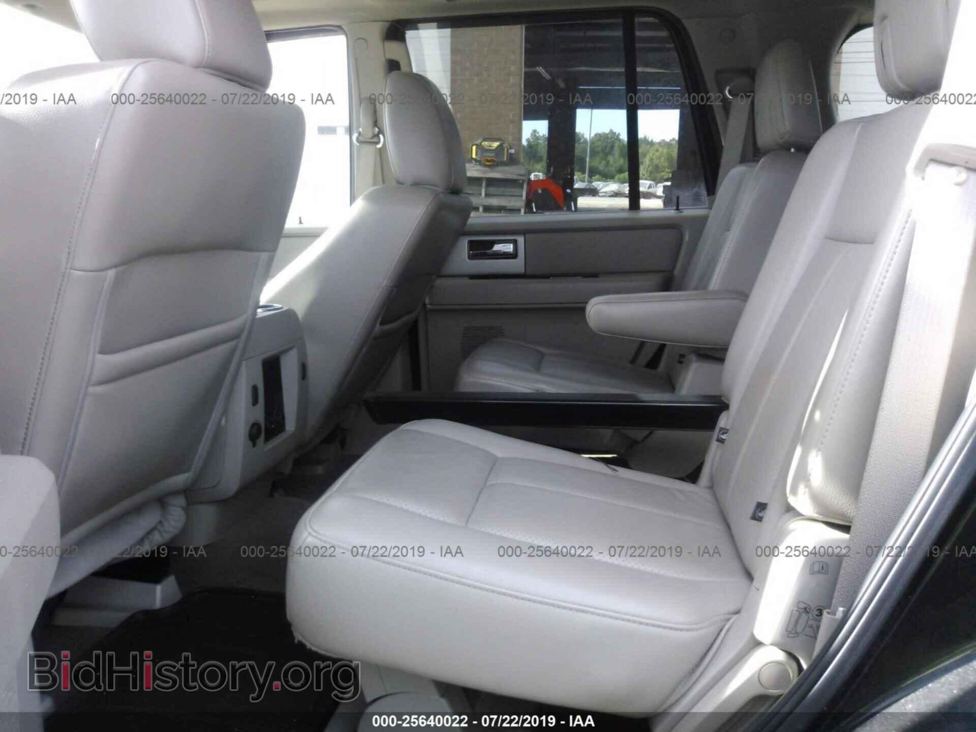 2010 FORD EXPEDITION - VIN: 1FMJU2A50AEB60197 - Фото 8