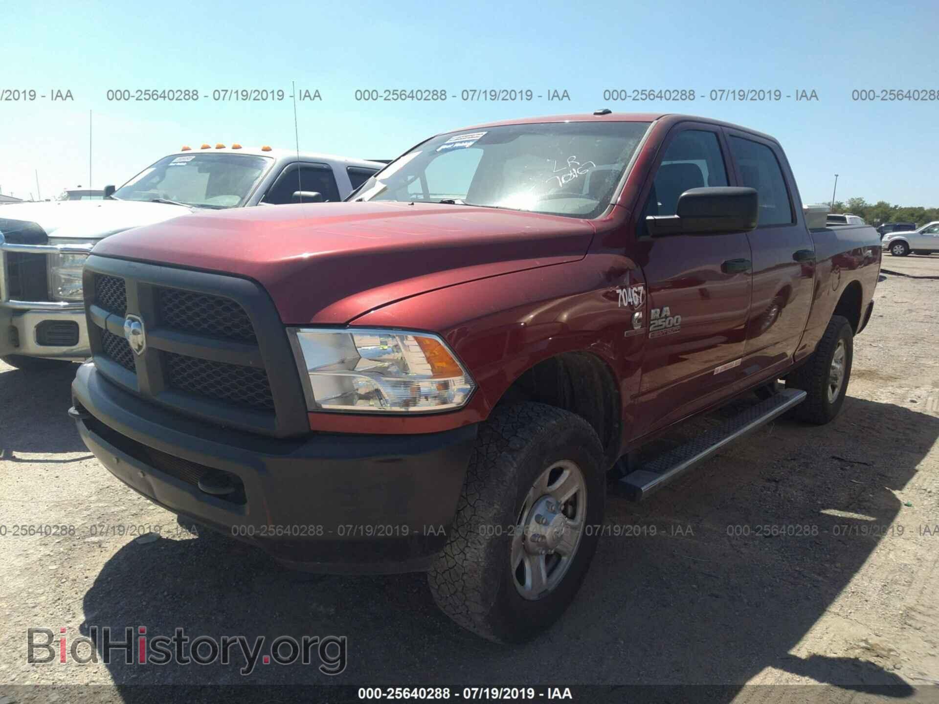 2014 RAM 2500 - VIN: 3C6UR5CL8EG270467 - Photo 2