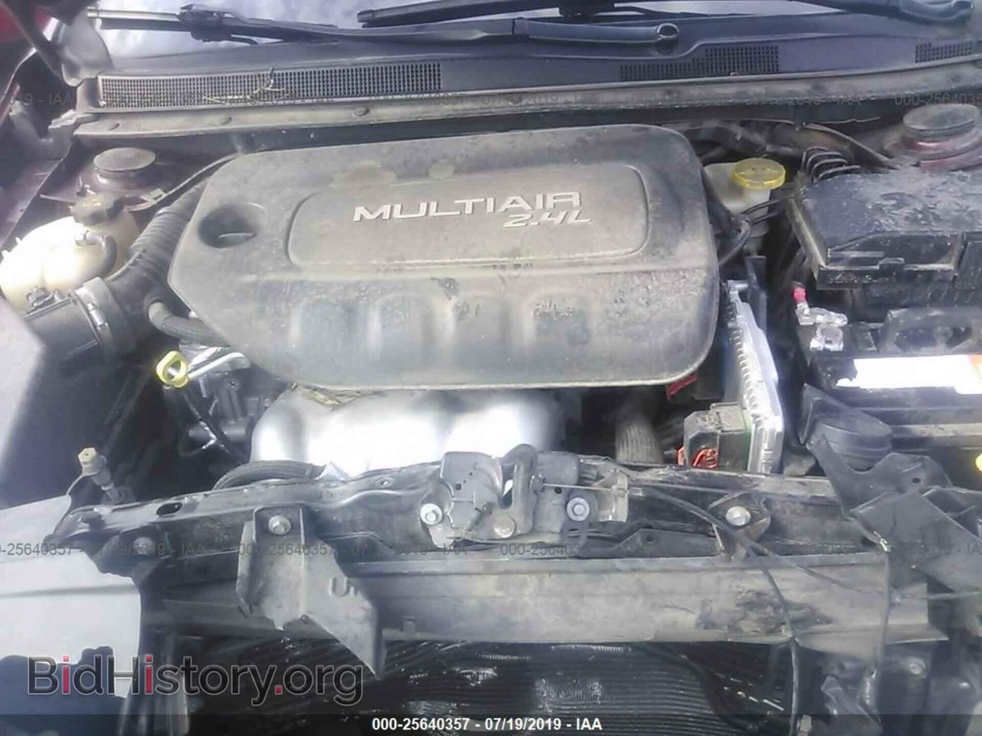 2016 CHRYSLER 200 - VIN: 1C3CCCAB8GN143625 - Photo 10