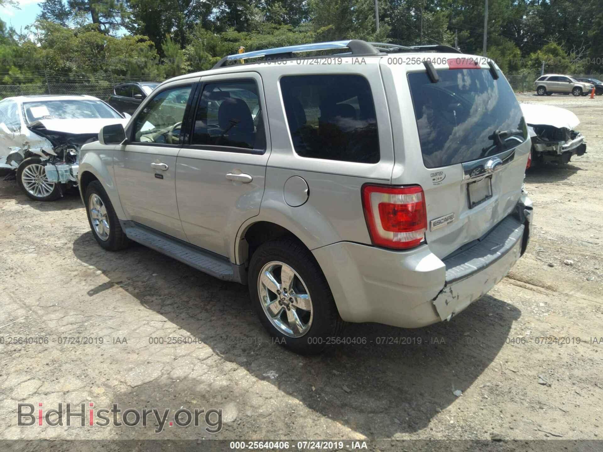 2009 FORD ESCAPE - VIN: 1FMCU04729KB34174 - Фото 3