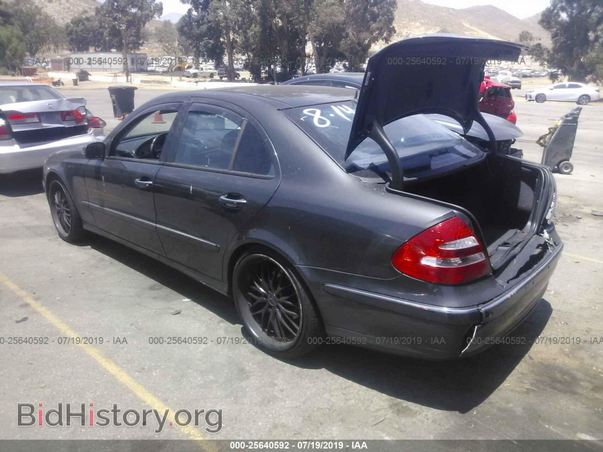 2004 MERCEDES-BENZ E - VIN: WDBUF70J94A520147 - Фото 3