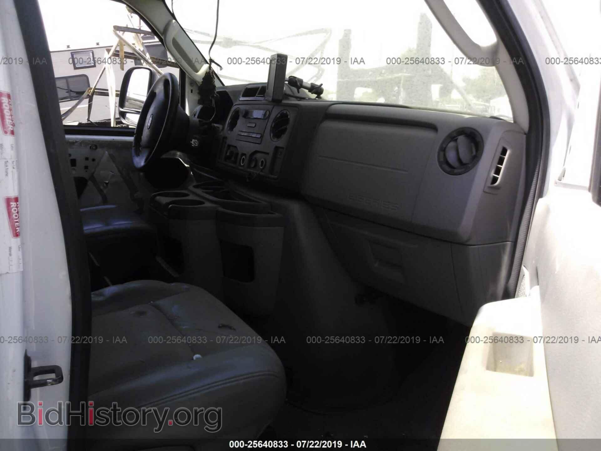 2009 FORD ECONOLINE - VIN: 1FDSE35L79DA86035 - Фото 5
