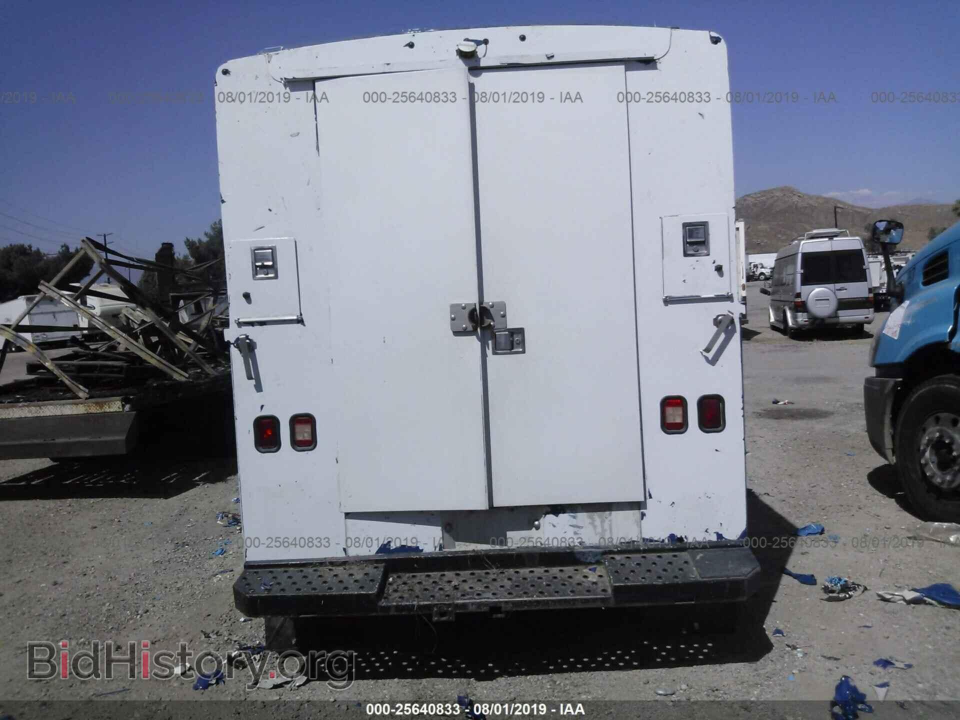 2009 FORD ECONOLINE - VIN: 1FDSE35L79DA86035 - Фото 8