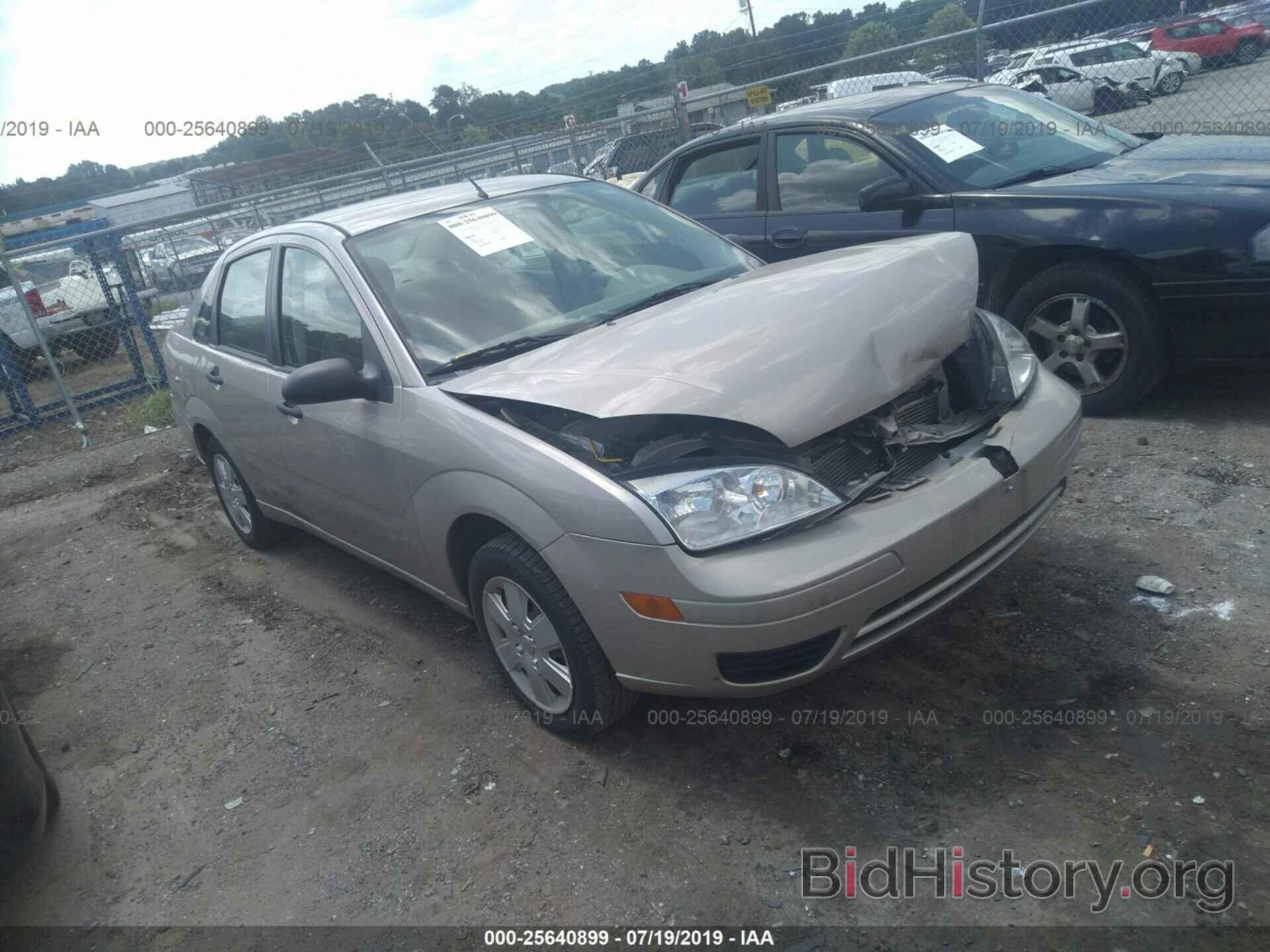 Photo 1FAFP34N67W142962 - FORD FOCUS 2007