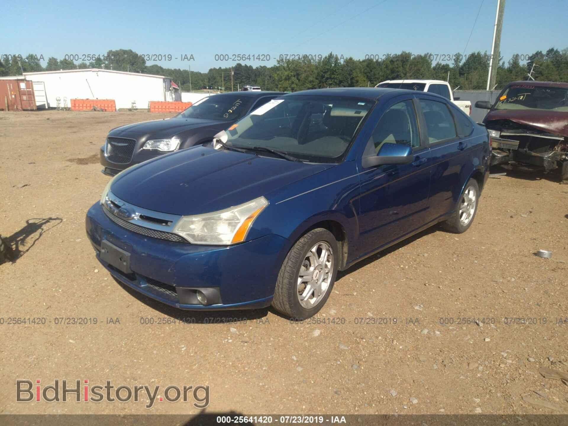 2009 FORD FOCUS - VIN: 1FAHP36N59W202092 - Фото 2