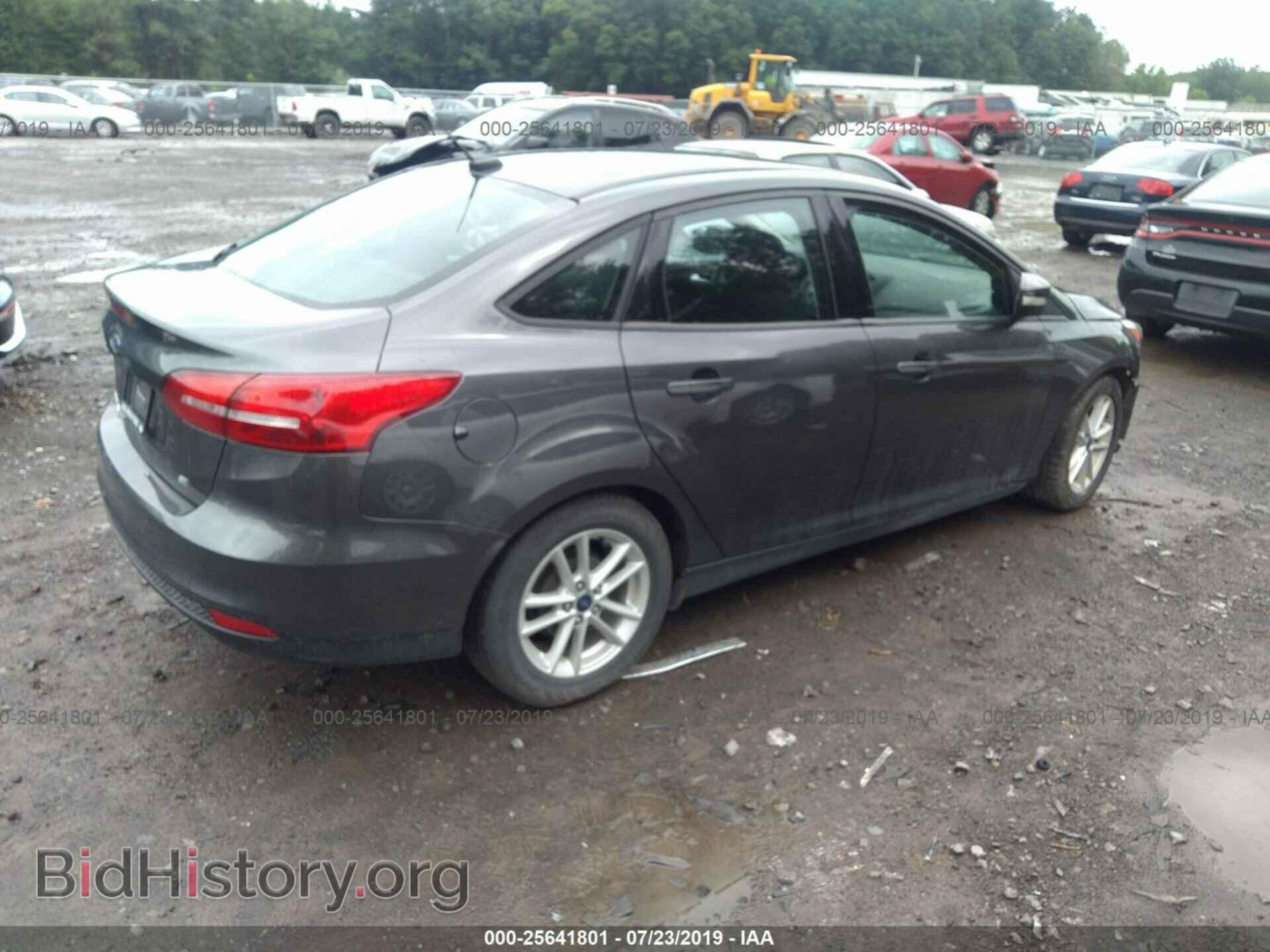 2016 FORD FOCUS - VIN: 1FADP3F20GL396758 - Photo 4