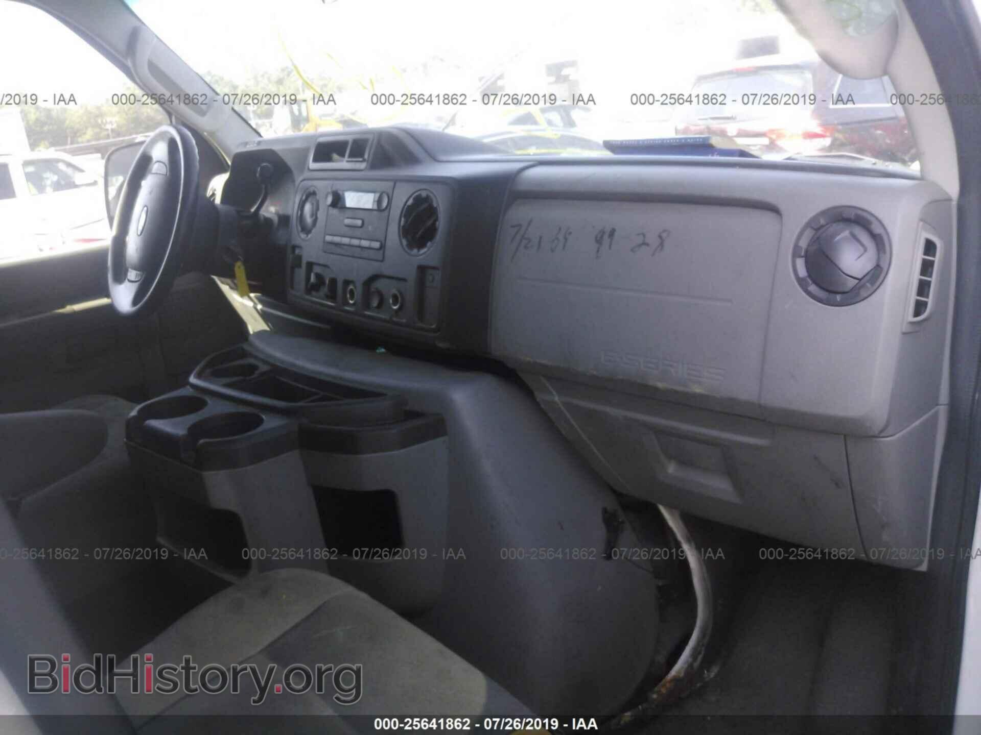 2009 FORD ECONOLINE - VIN: 1FTNE24W09DA43437 - Фото 5
