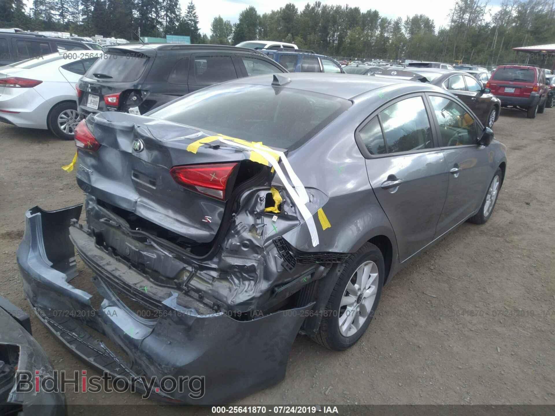 2017 KIA FORTE - VIN: 3KPFL4A72HE046842 - Фото 4
