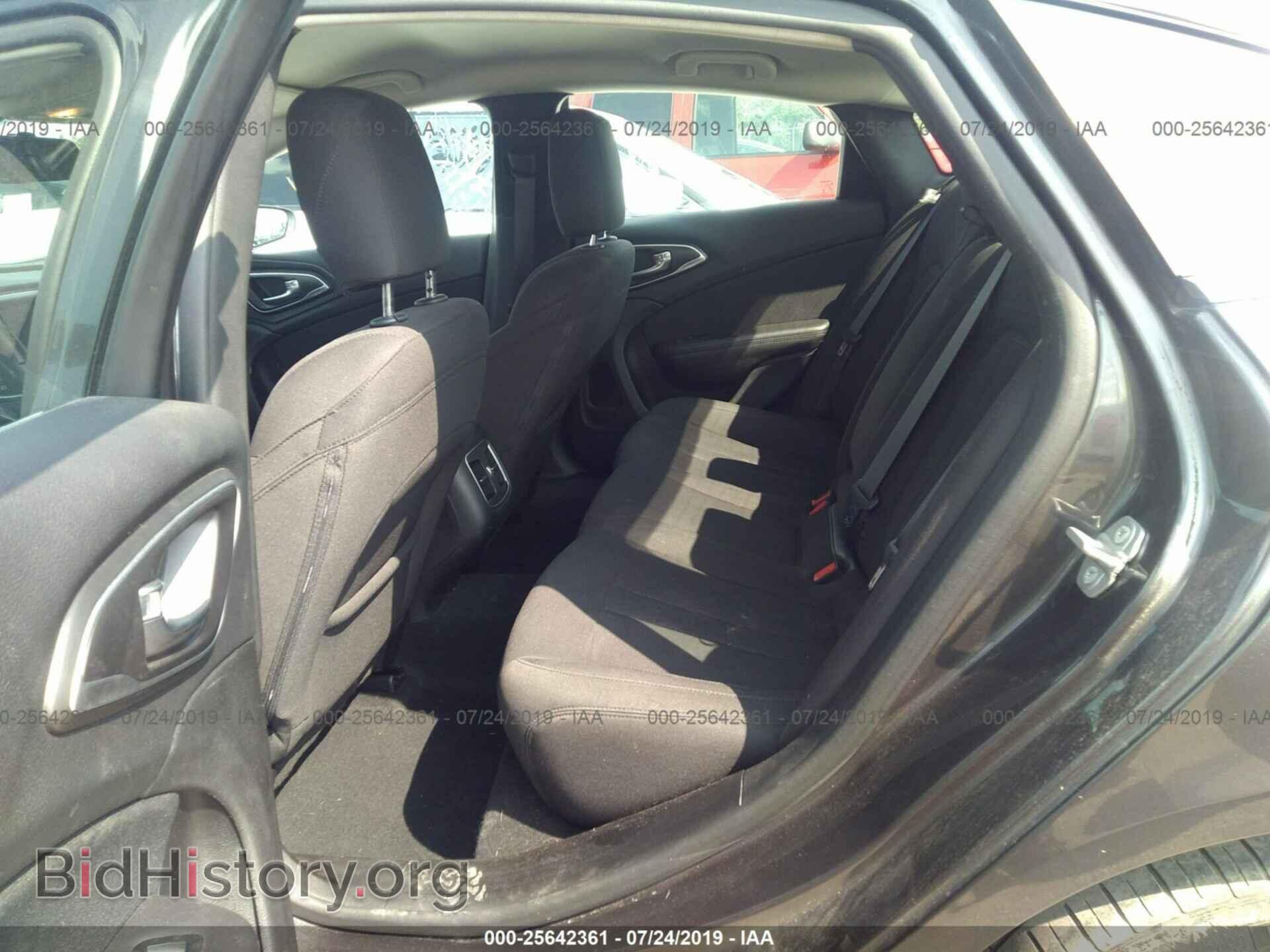 2015 CHRYSLER 200 - VIN: 1C3CCCAB8FN647672 - Photo 8