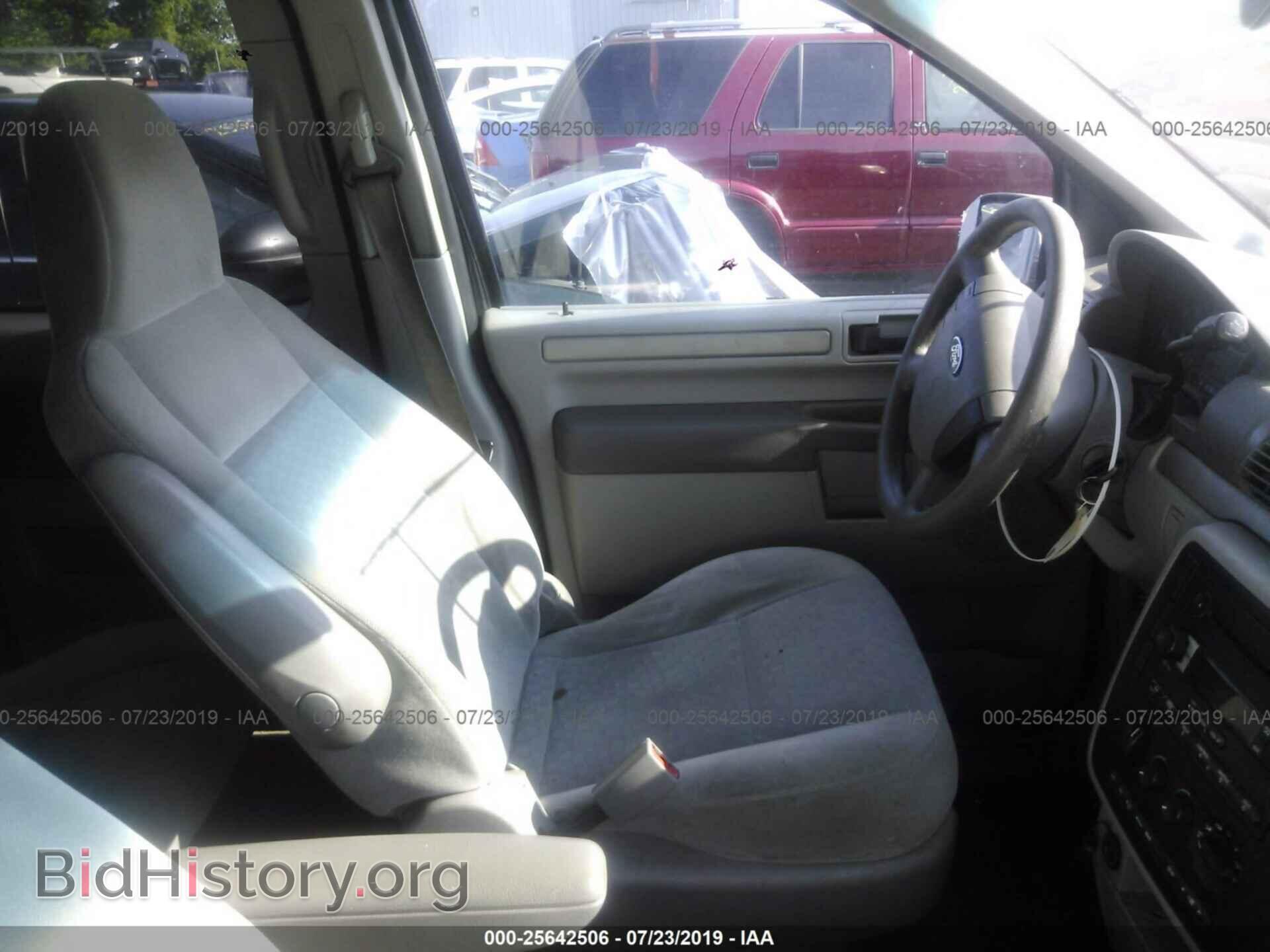 2007 FORD FREESTAR - VIN: 2FMZA51667BA01128 - Фото 5