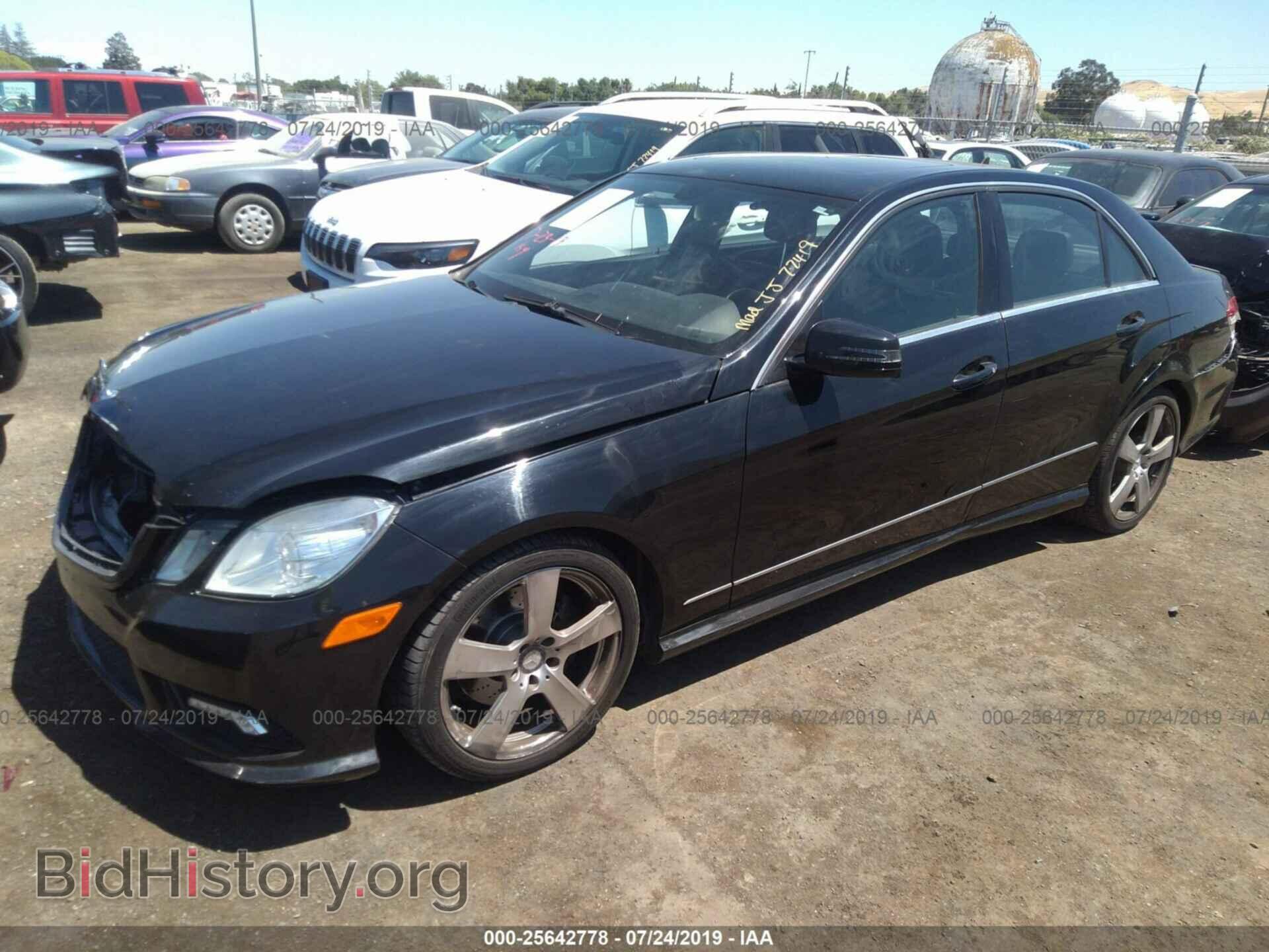 2011 MERCEDES-BENZ E - VIN: WDDHF8HB2BA496573 - Фото 2