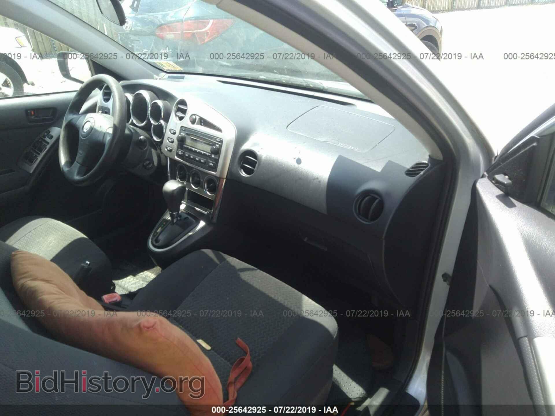 2005 TOYOTA COROLLA MATRIX - VIN: 2T1KR32E15C381802 - Фото 5