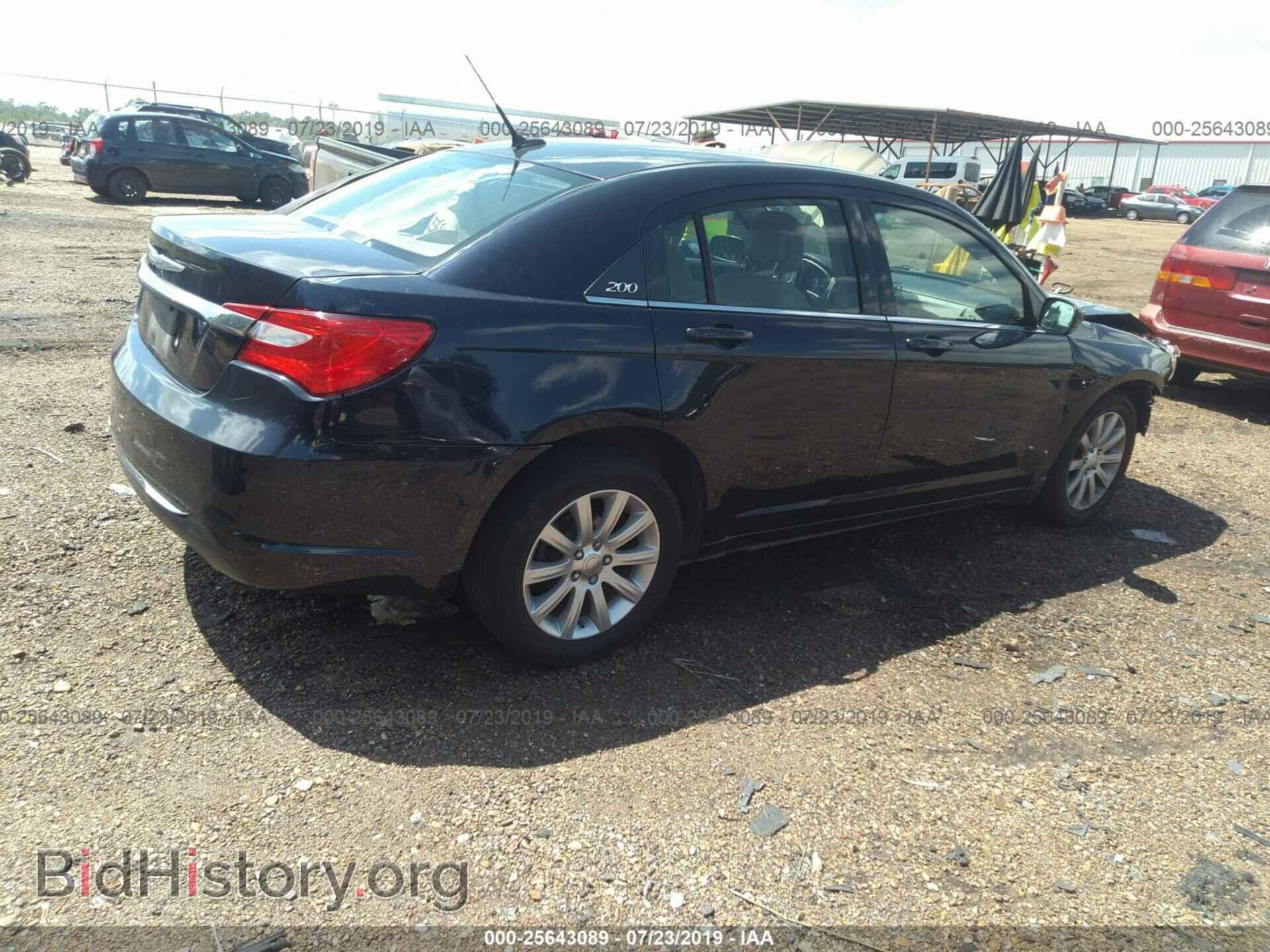 2011 CHRYSLER 200 - VIN: 1C3BC1FG6BN539730 - Photo 4