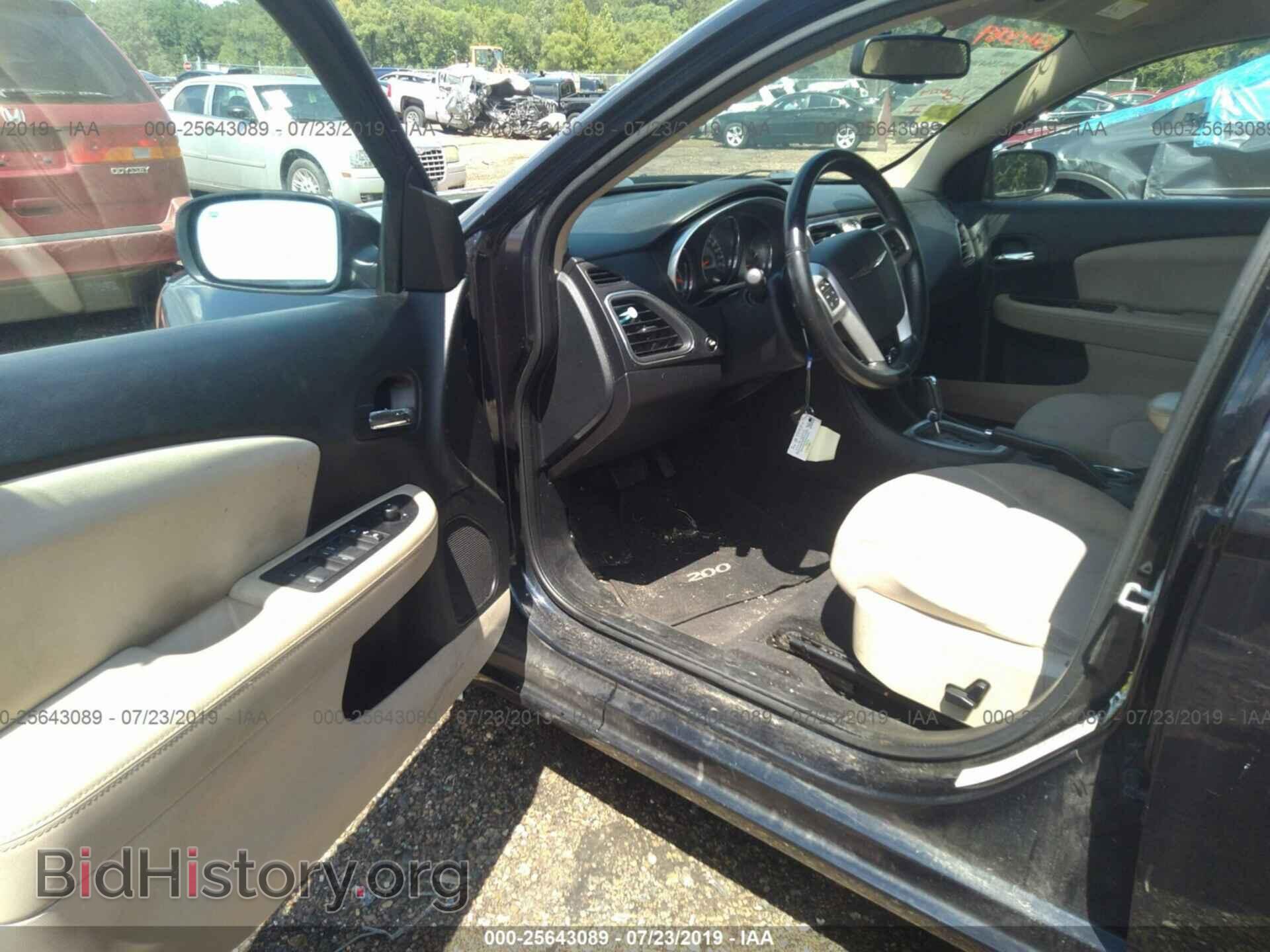 2011 CHRYSLER 200 - VIN: 1C3BC1FG6BN539730 - Photo 5
