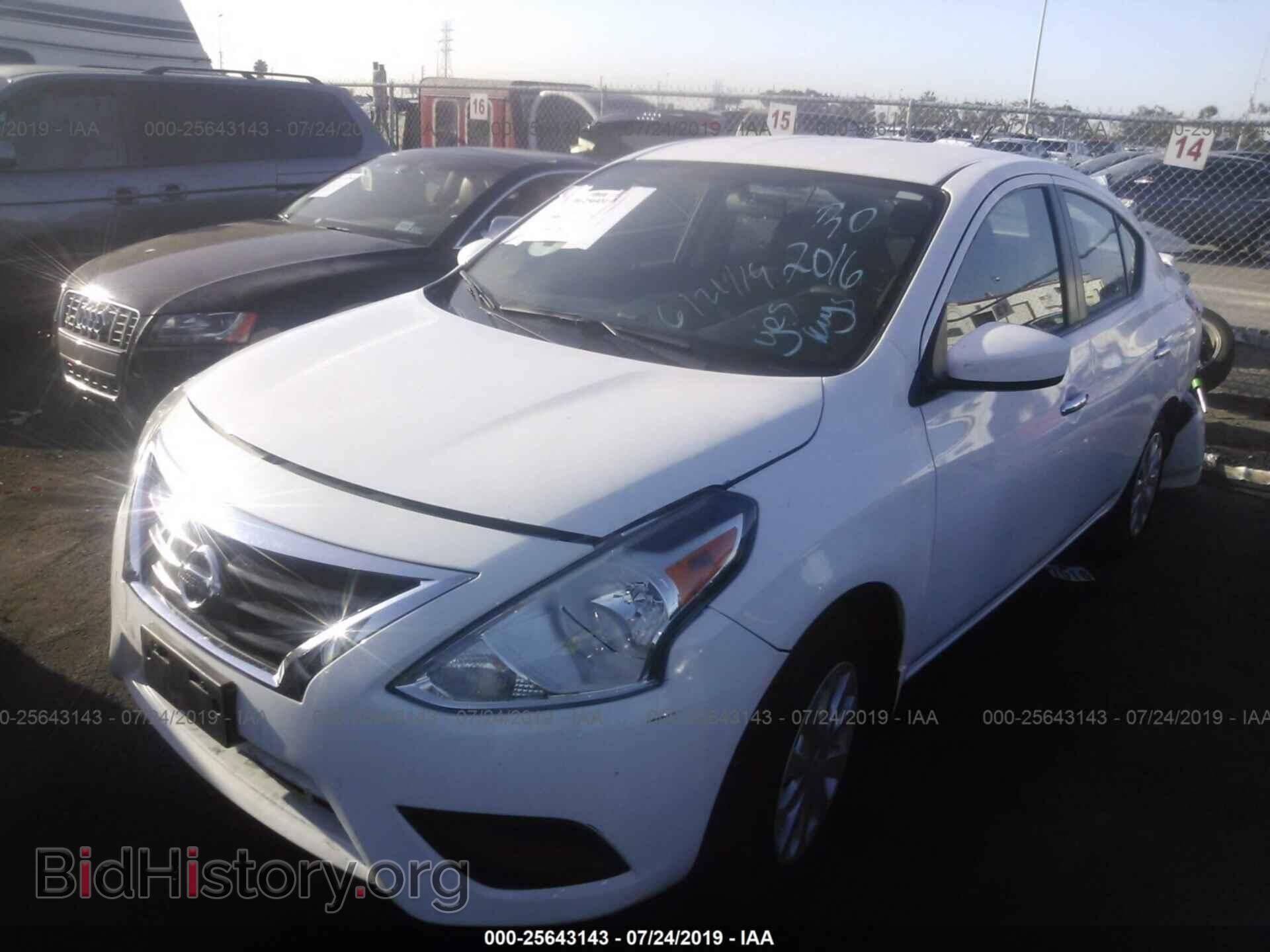 2017 NISSAN VERSA - VIN: 3N1CN7AP1HL868884 - Фото 2