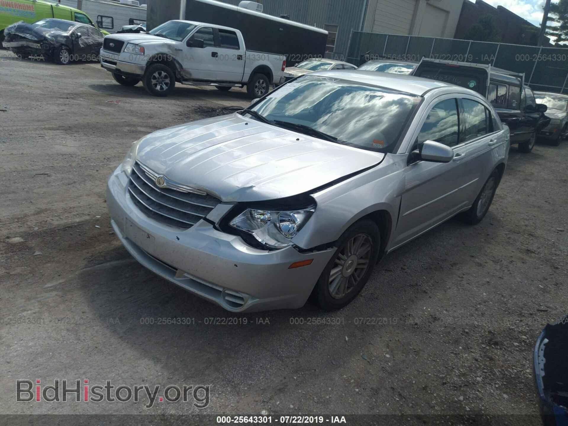 2007 CHRYSLER SEBRING - VIN: 1C3LC56K17N562937 - Фото 2