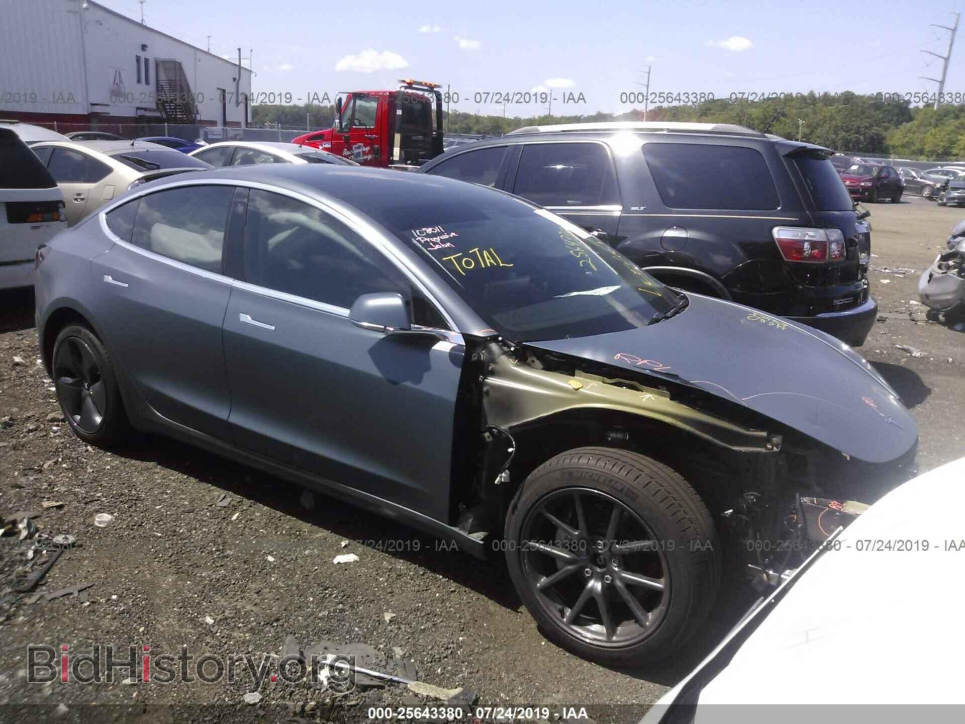 Фотография 5YJ3E1EB4JF068237 - TESLA MODEL 3 2018